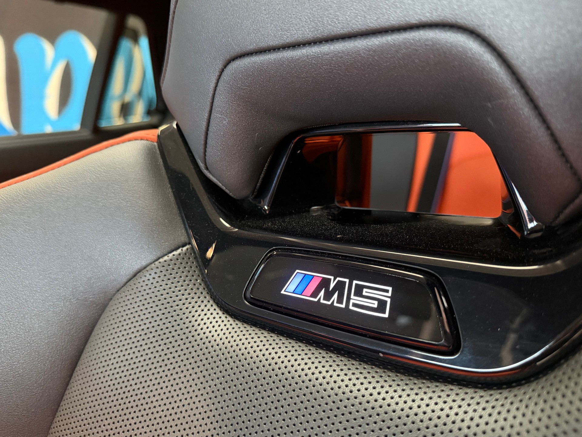 BMW M5 xDrive Touring CH-image-13