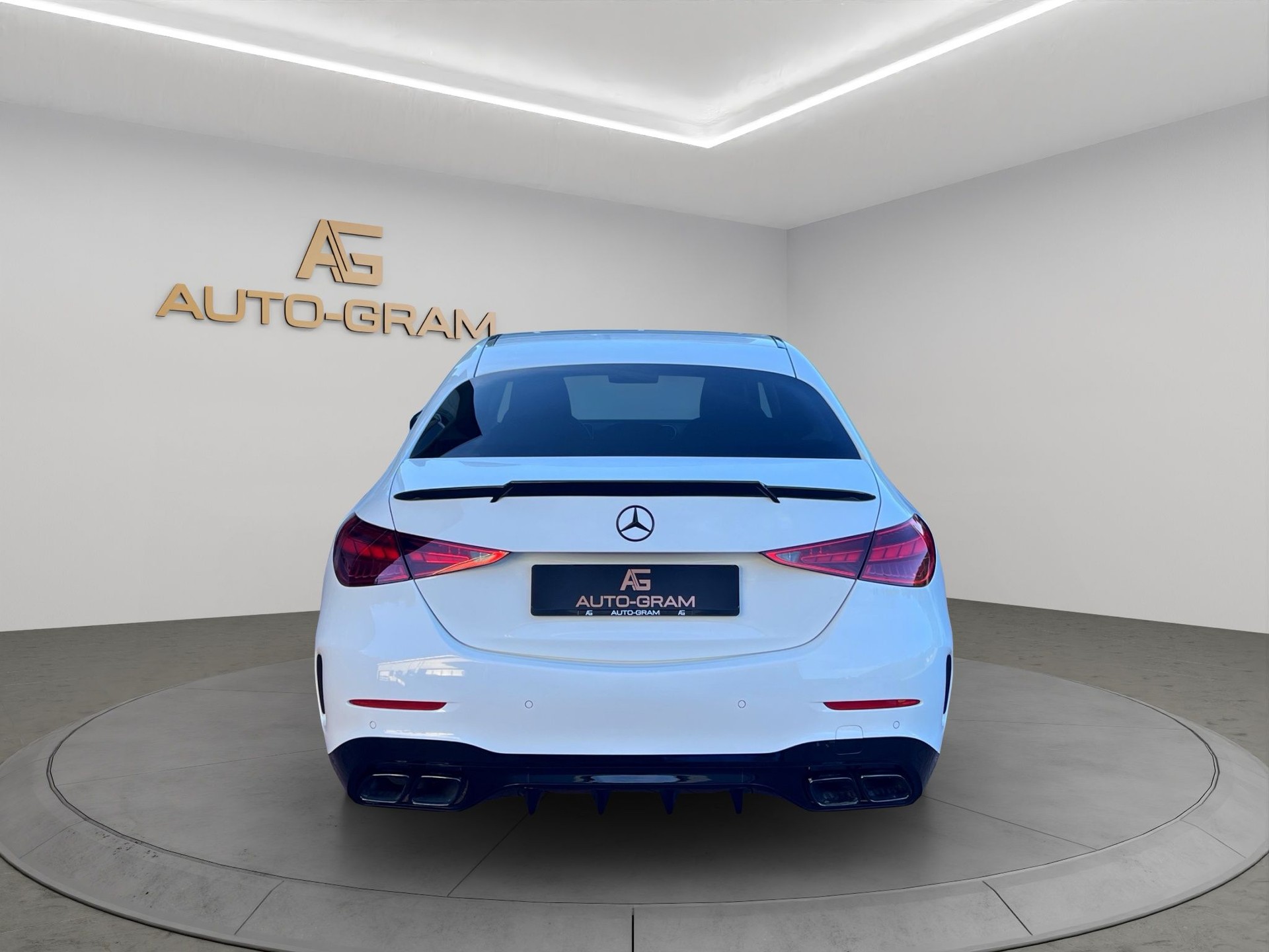 MERCEDES-BENZ C 180 AMG Line-image-10