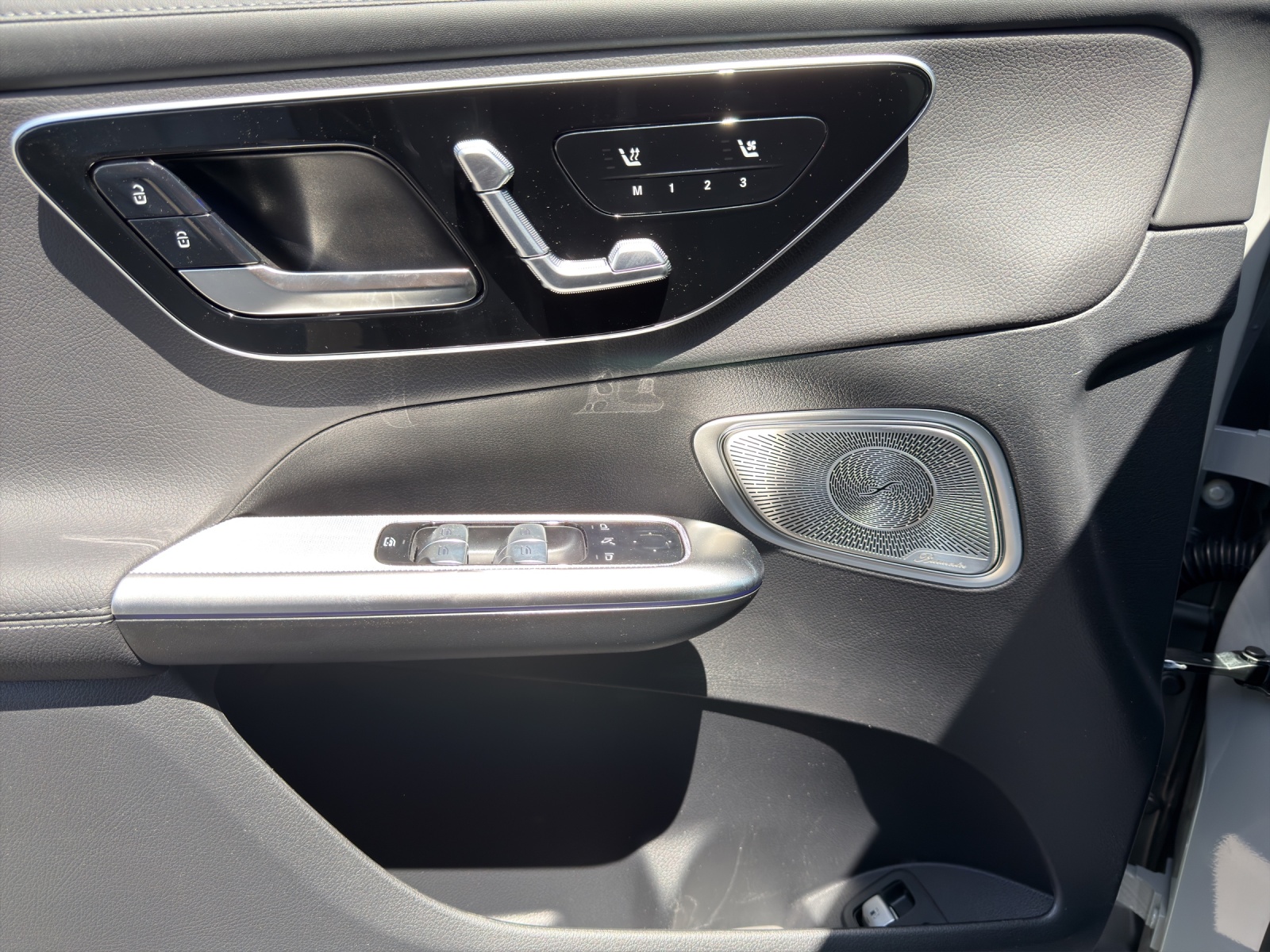 MERCEDES-BENZ GLC 400 e 4Matic EQ Star 9G-Tronic-image-12