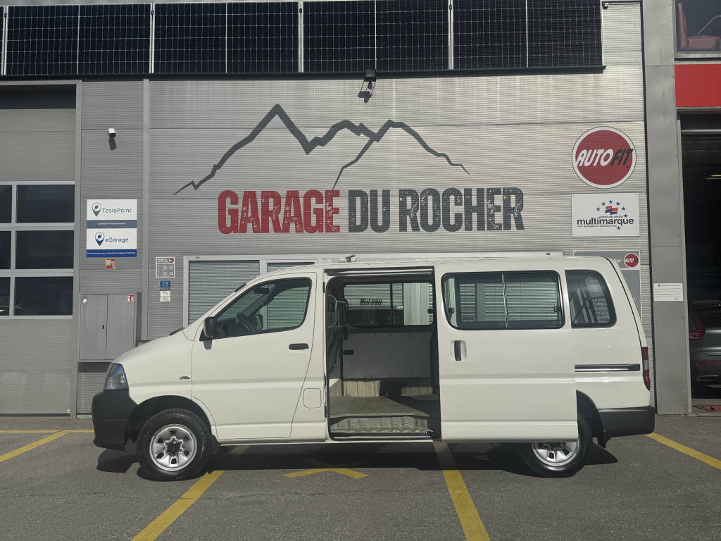 TOYOTA HIACE fourg. LWB 2.5 D-4D 4x4 5T.-showroom-element-2