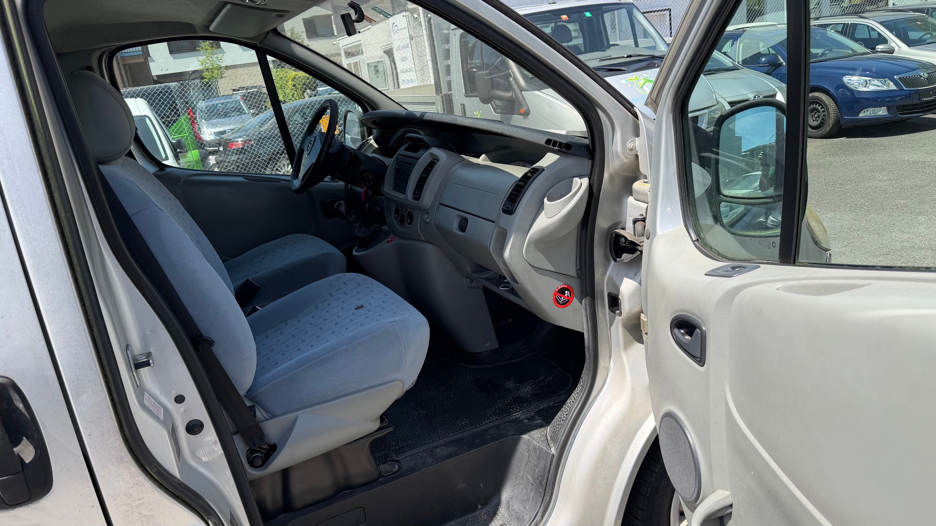 OPEL Vivaro 1.9 CDTI 2.9t-image-4