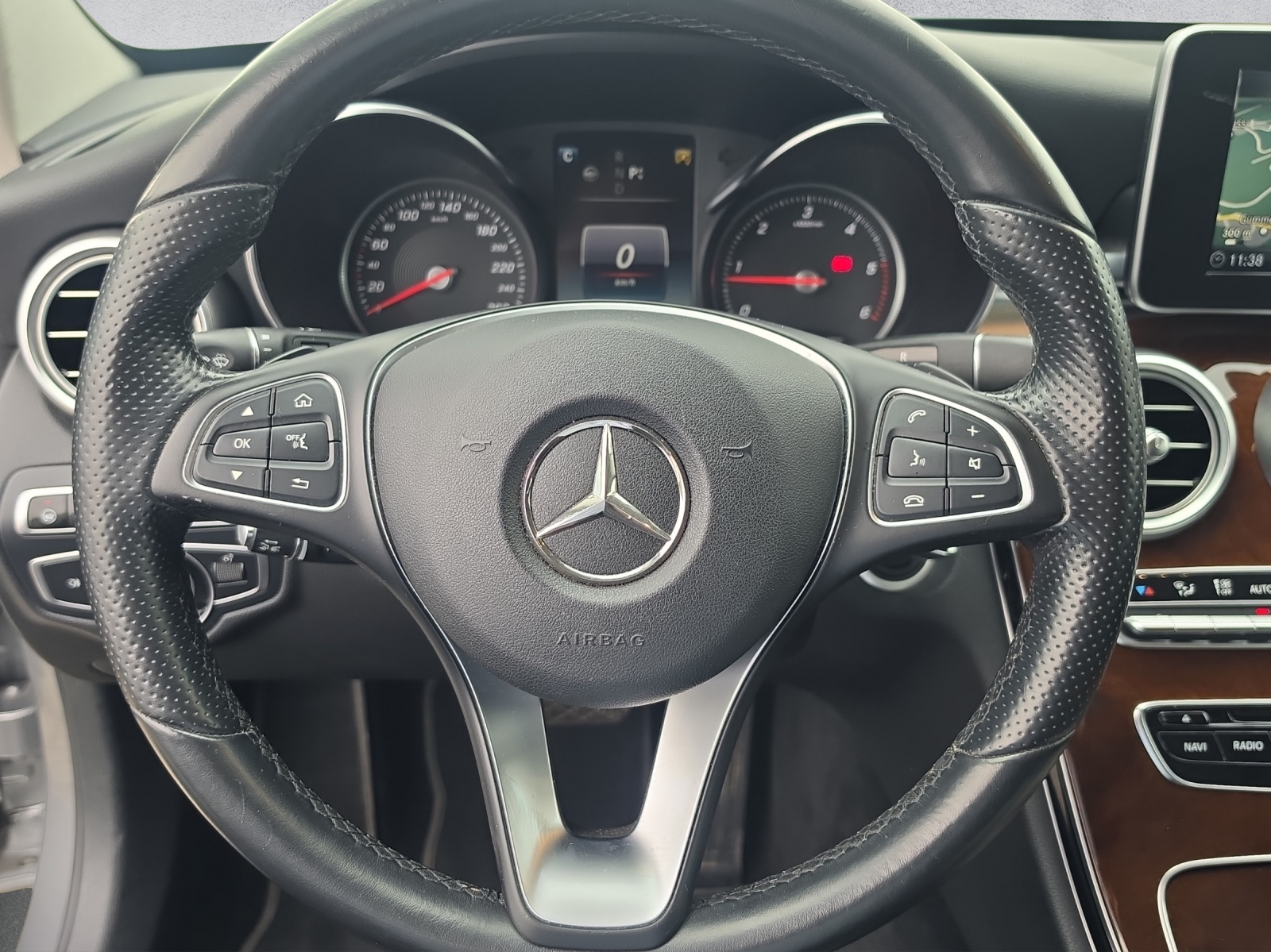 MERCEDES-BENZ C 250 BlueTEC Avantgarde 4Matic 7G-Tronic-image-8