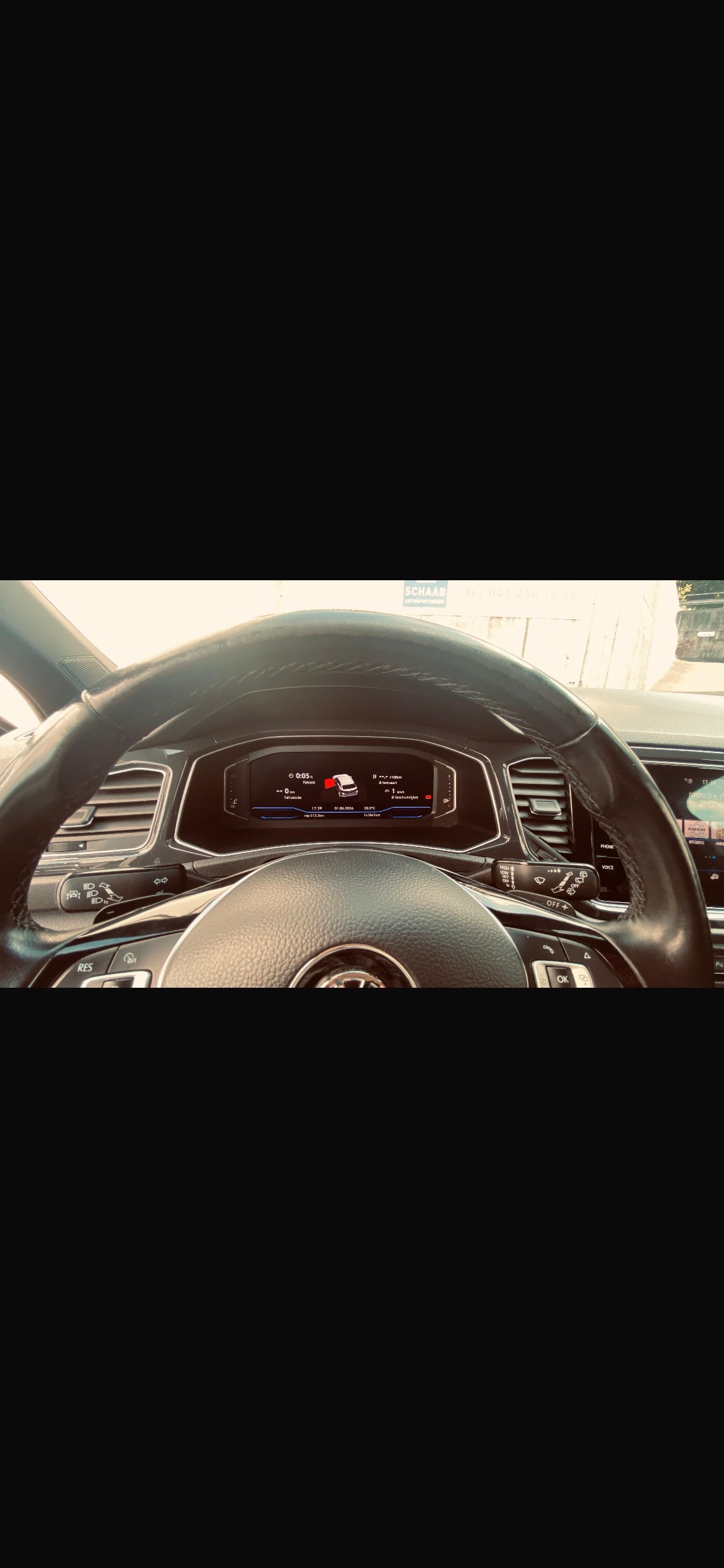 VW T-Roc 1.5 TSI EVO Sport-image-7