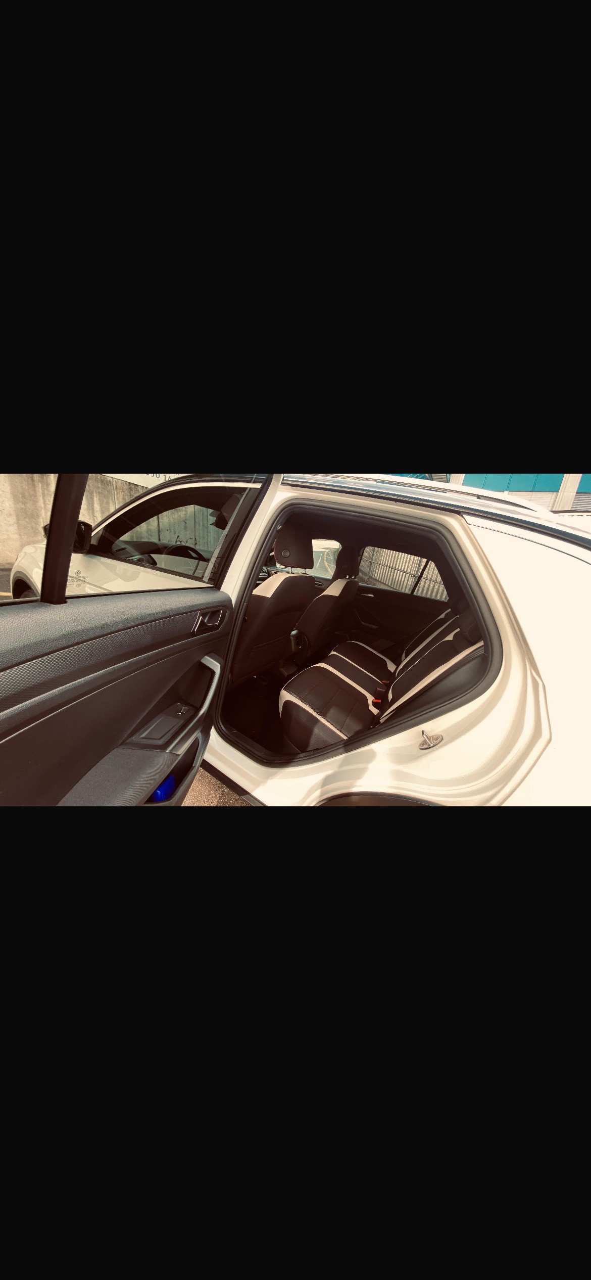 VW T-Roc 1.5 TSI EVO Sport-image-12