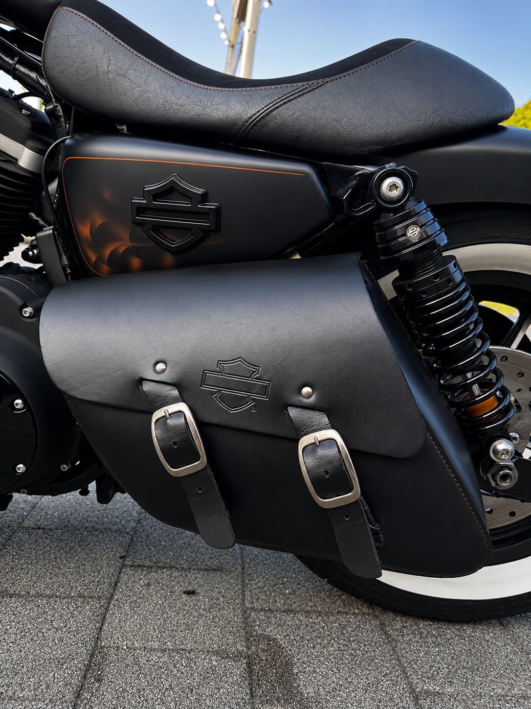 HARLEY-DAVIDSON XL 883 N Sportster Iron-image-9