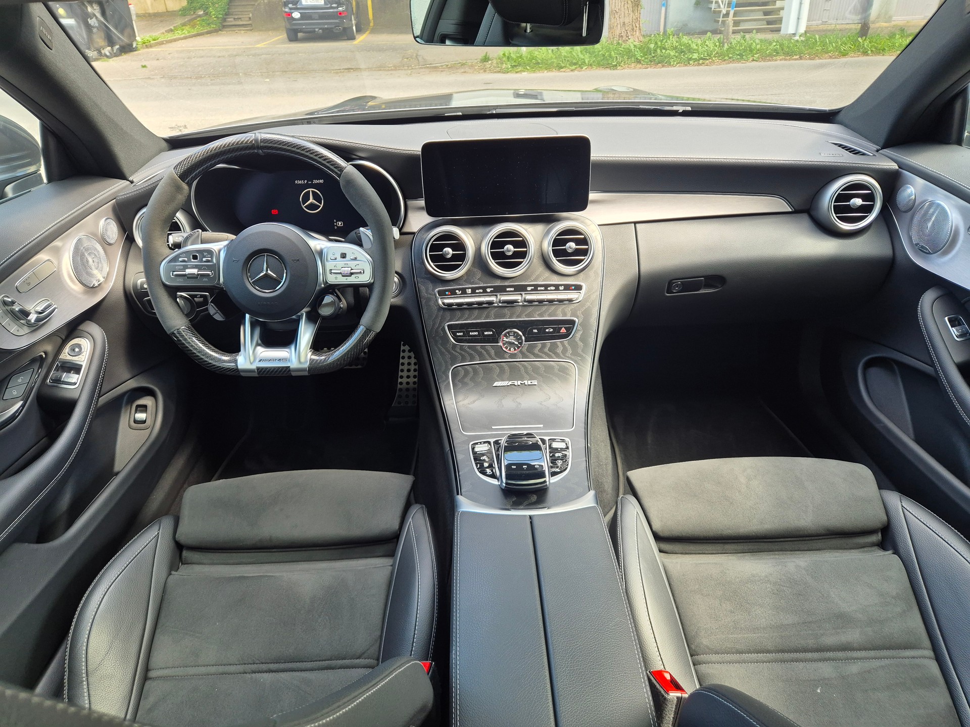 MERCEDES-BENZ C 63 S AMG 9G-tronic * 1 Hand * Mercedes Swiss Garantie bis 05.2027 * Panoramadach * Head up Diplay * Burmester *-image-7