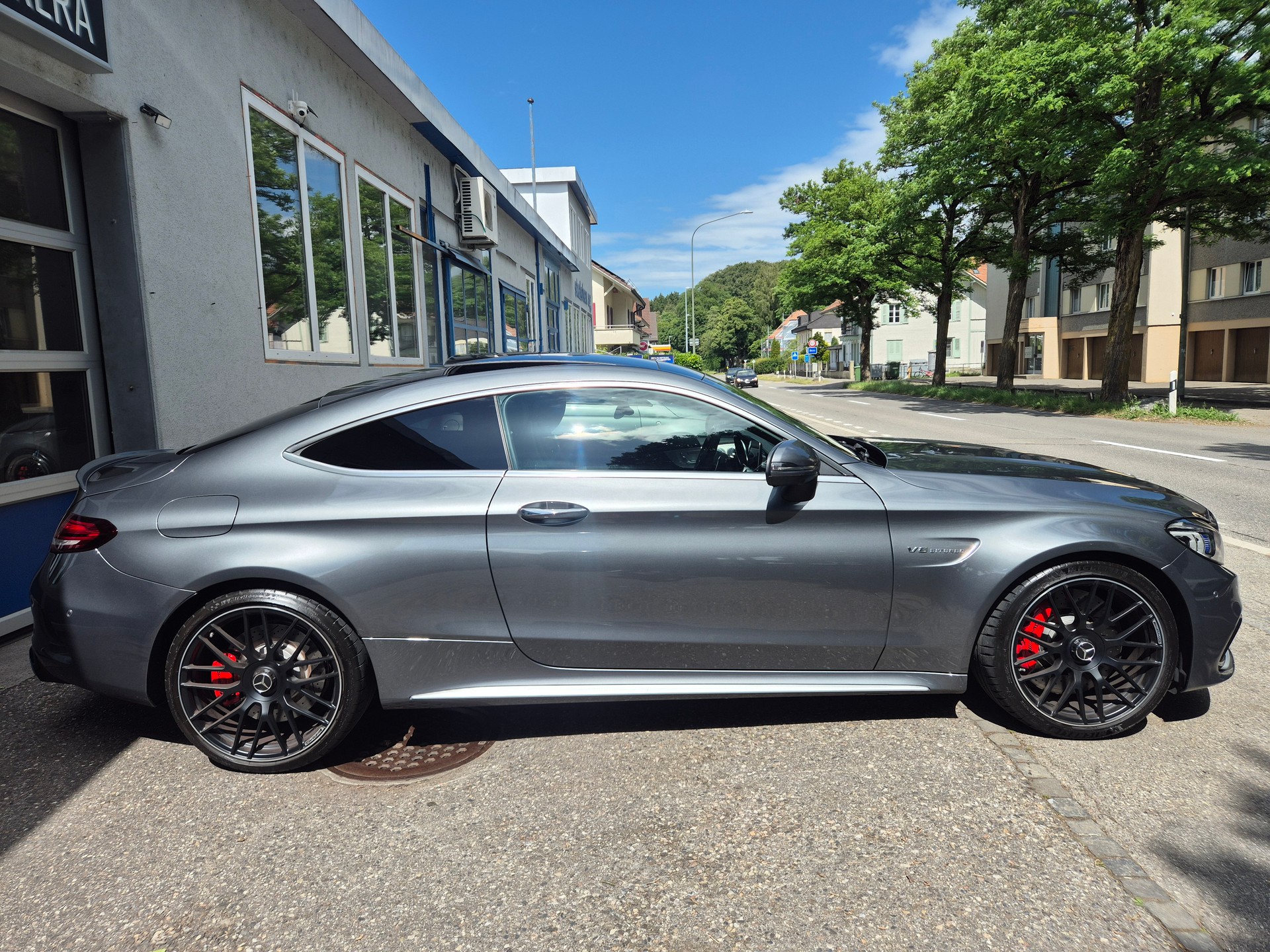 MERCEDES-BENZ C 63 S AMG 9G-tronic * 1 Hand * Mercedes Swiss Garantie bis 05.2027 * Panoramadach * Head up Diplay * Burmester *-showroom-element-2