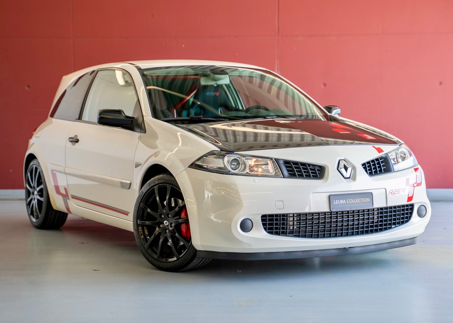 RENAULT Megane 2.0 16V Turbo R26.R (2nd hand Swiss car, fantastic condition, 1st paint, 1 of 450, factory tires)-image-0