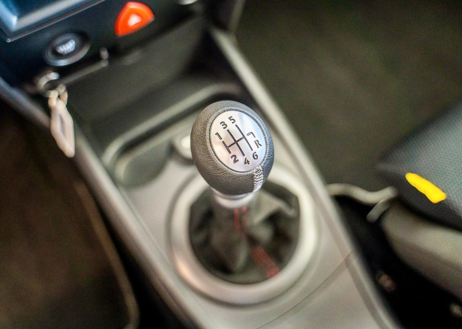 RENAULT Megane 2.0 16V Turbo R26.R (2nd hand Swiss car, fantastic condition, 1st paint, 1 of 450, factory tires)-image-26