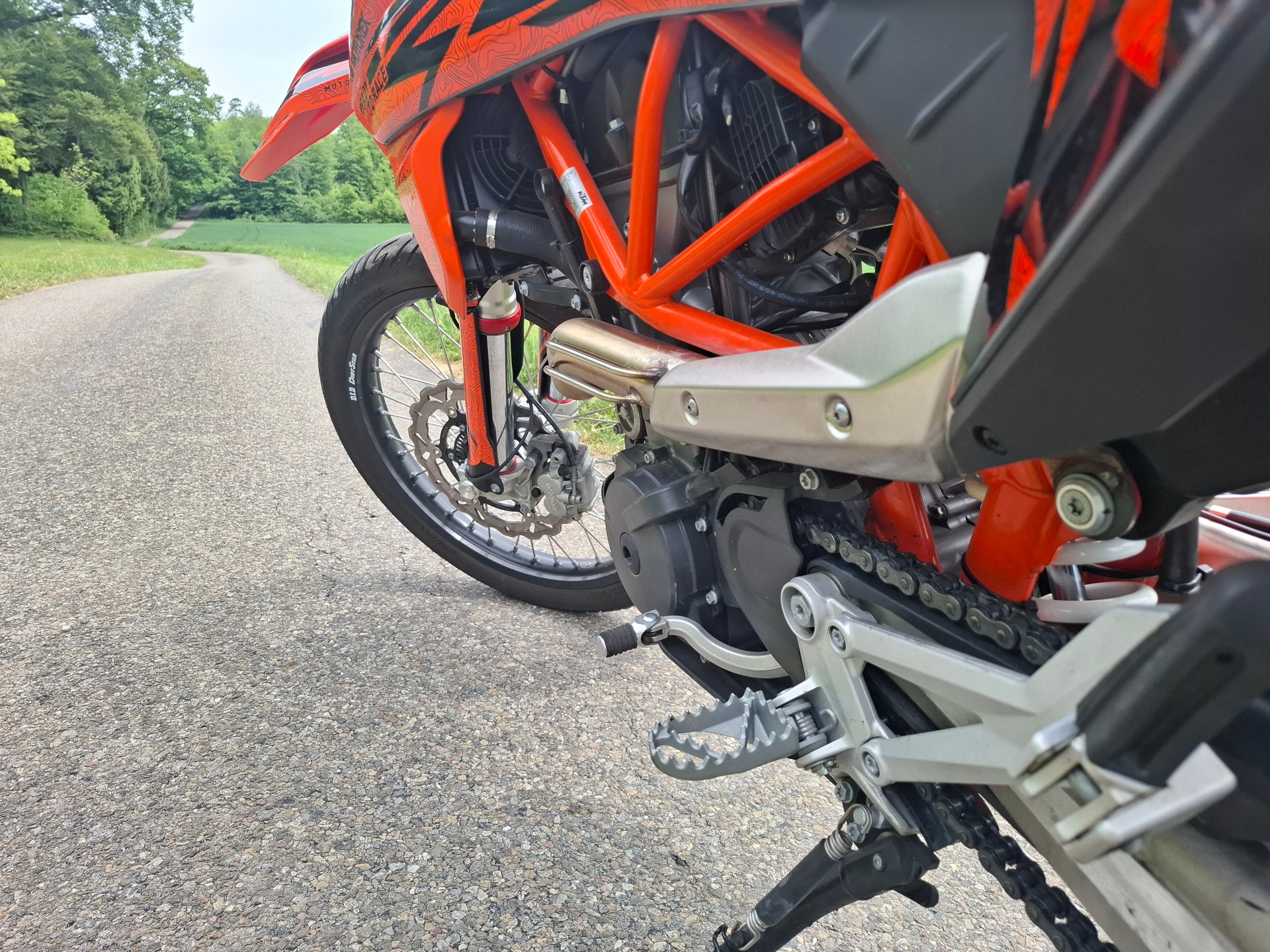 KTM 690 Enduro R (35kW)-image-5