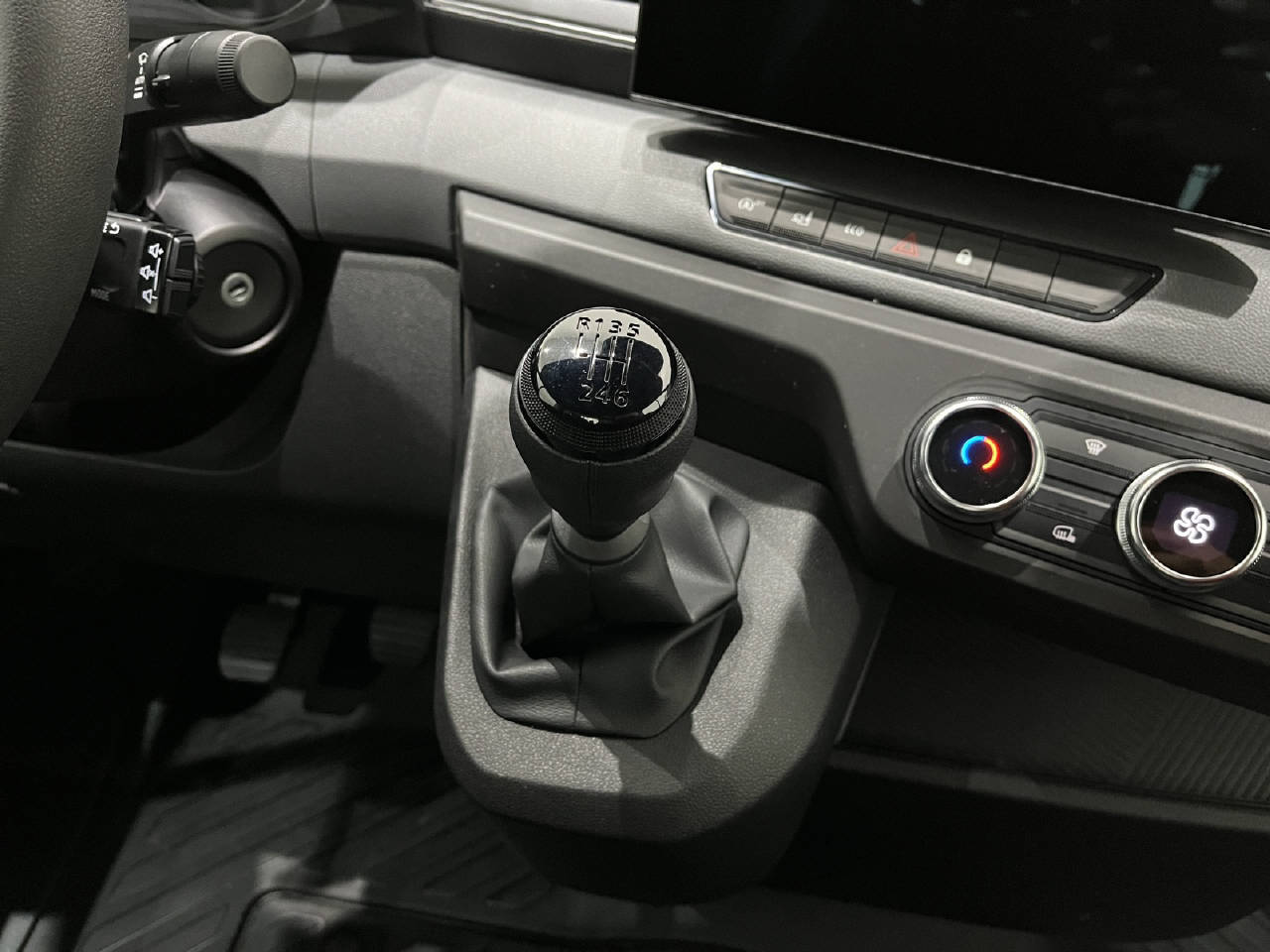 NISSAN Interstar 3.5 Pritsche L2H1 2.0-image-14