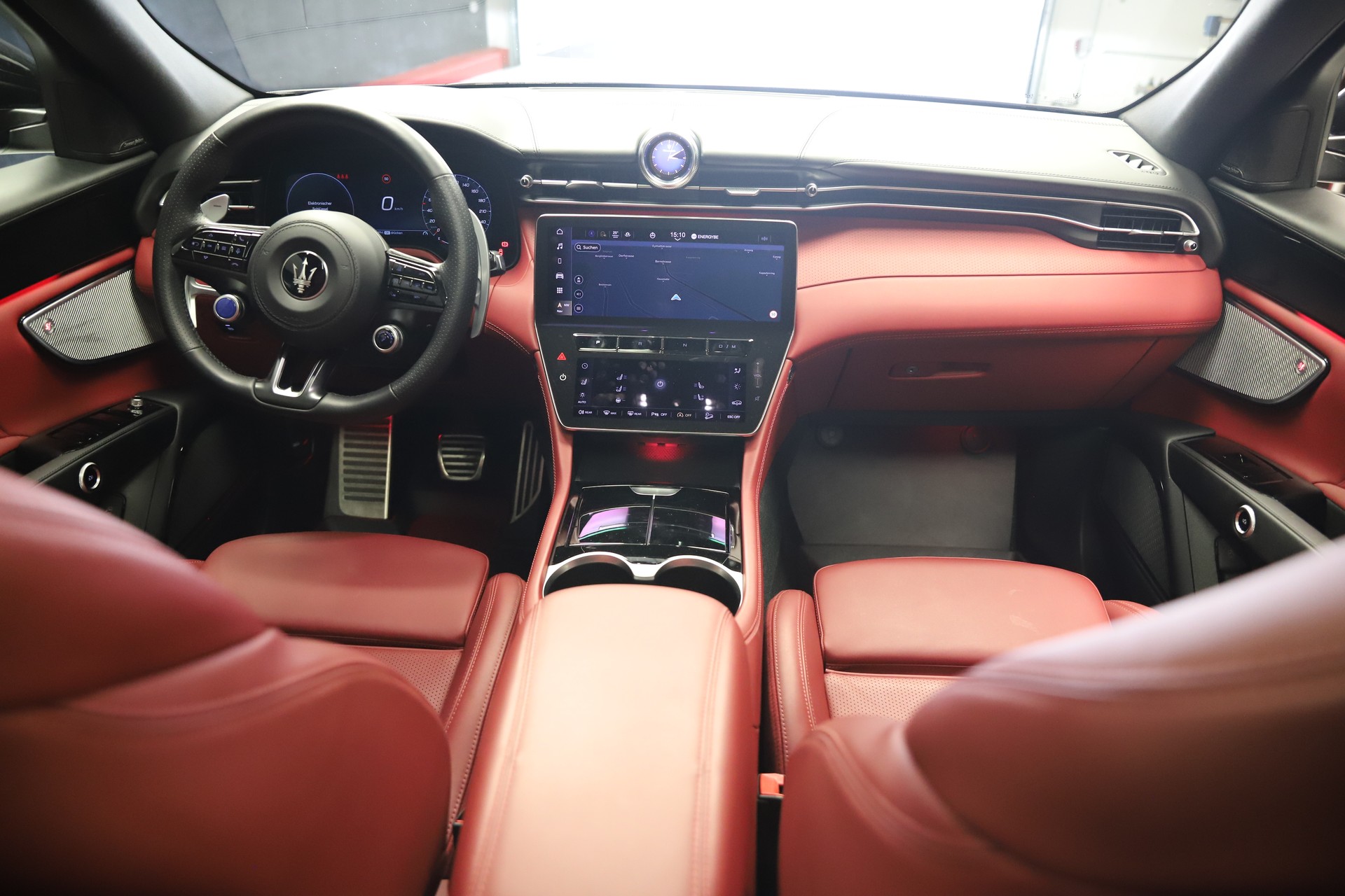 MASERATI Grecale 2.0 MHEV Modena Hybrid Automatica-image-10