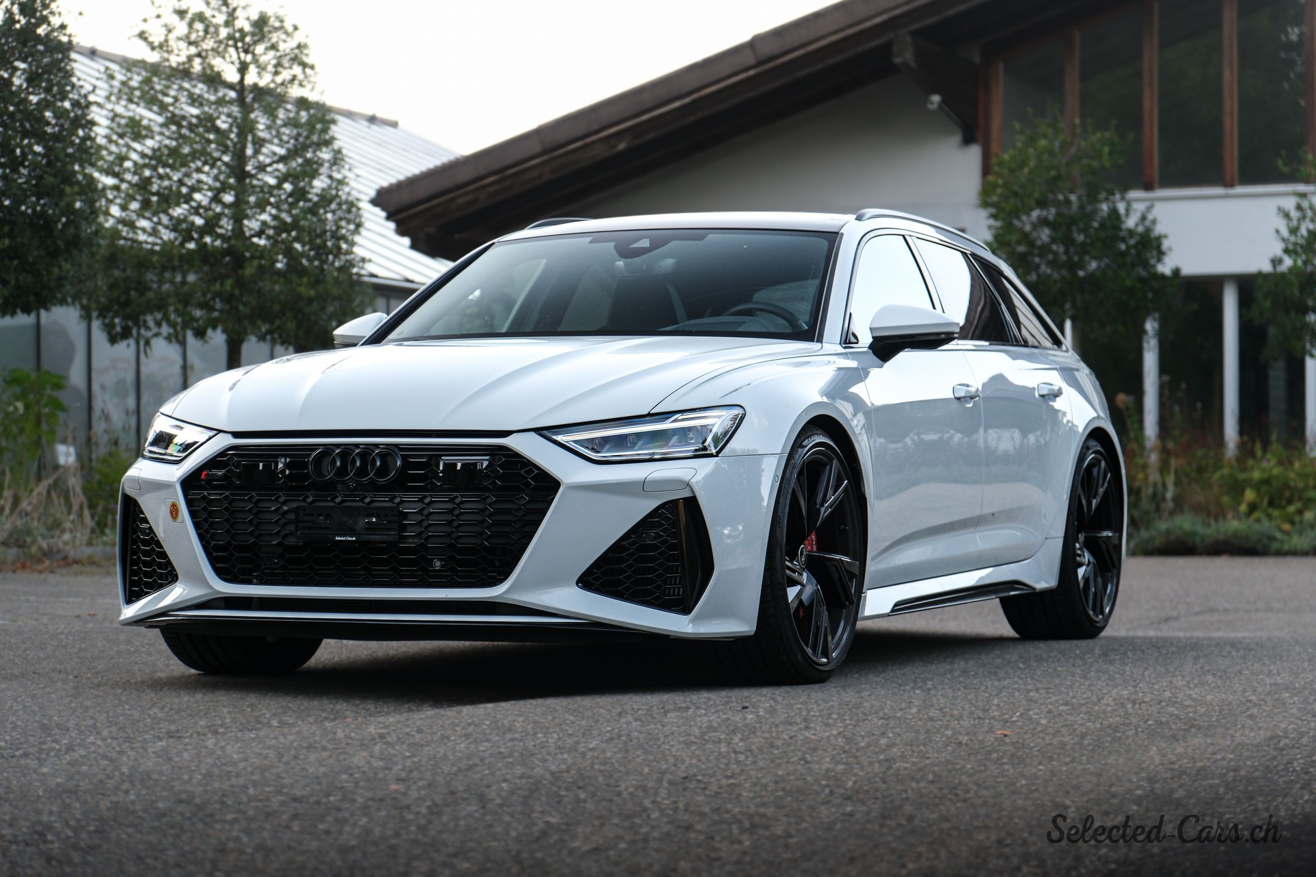 AUDI RS6 Avant 4.0 TFSI V8 quattro