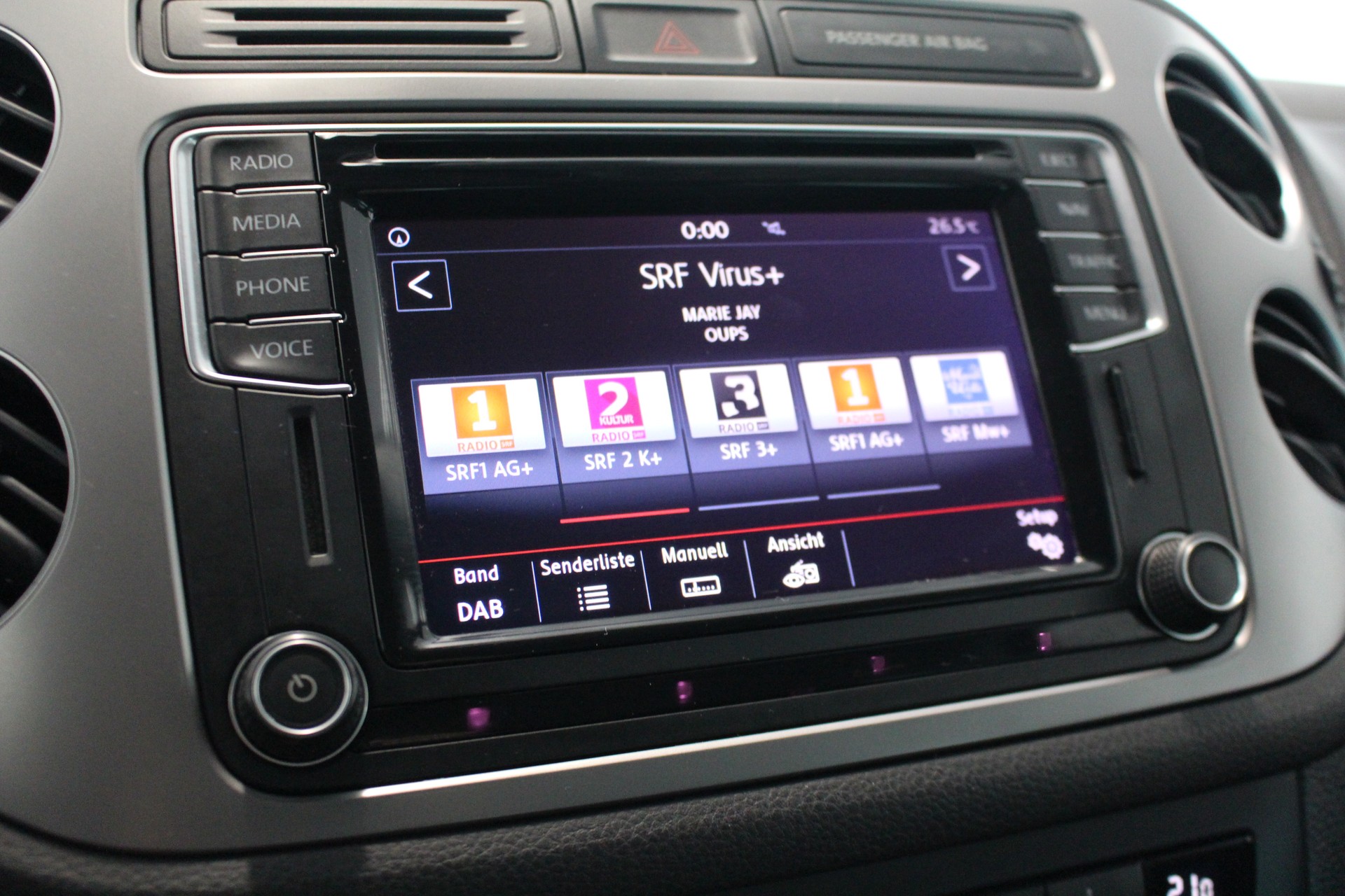 VW Tiguan 2.0 TDI BMT Start-image-15