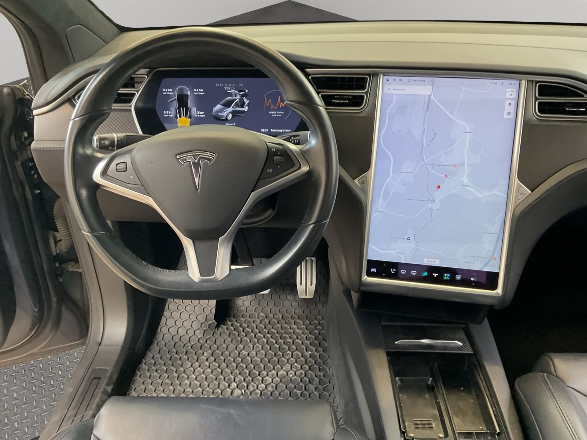 TESLA Model X 75 D-image-7