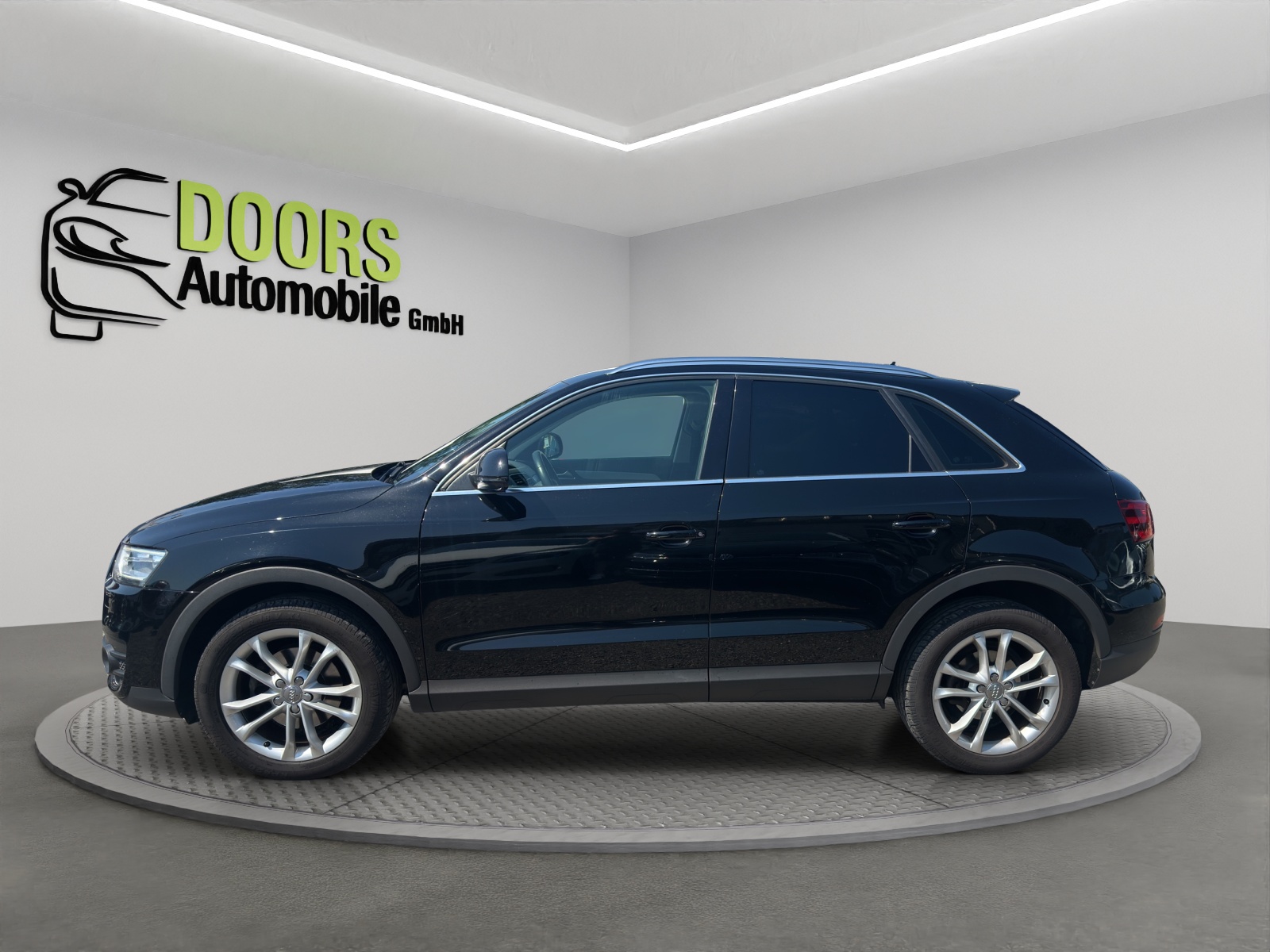 AUDI Q3 2.0 TDI quattro S-tronic-image-6