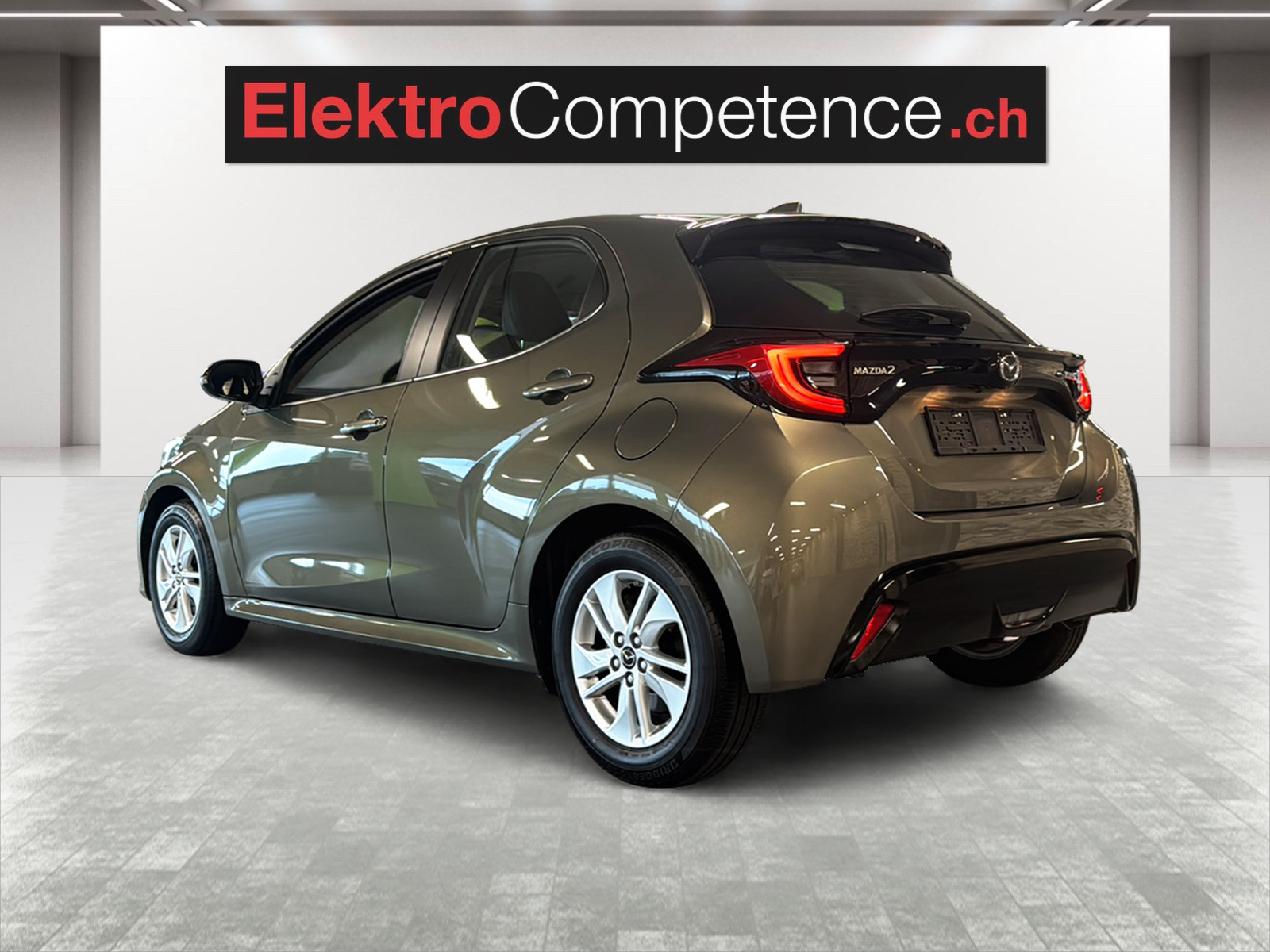 MAZDA 2 Hybrid Agile-showroom-element-3