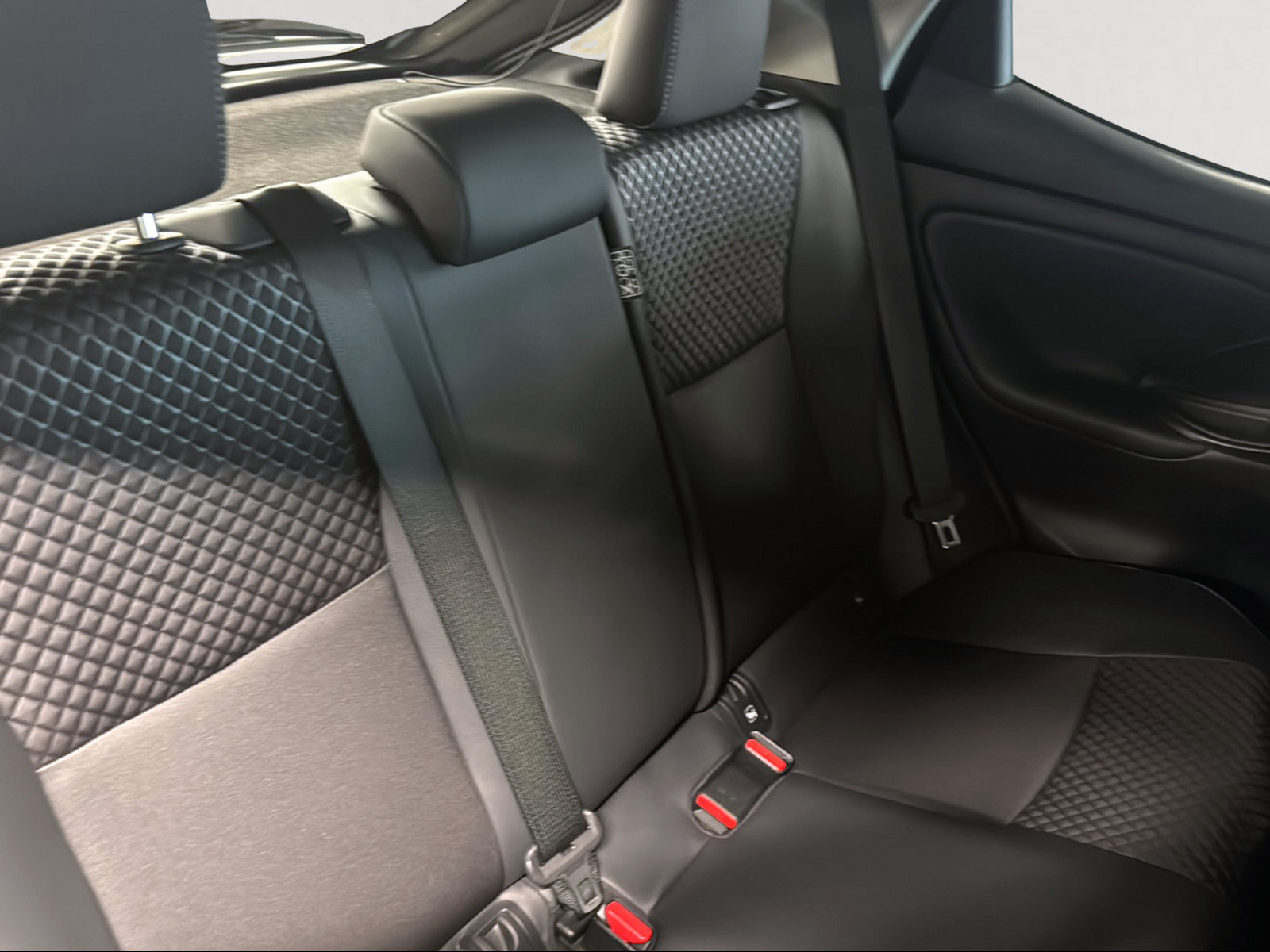MAZDA 2 Hybrid Agile-image-24