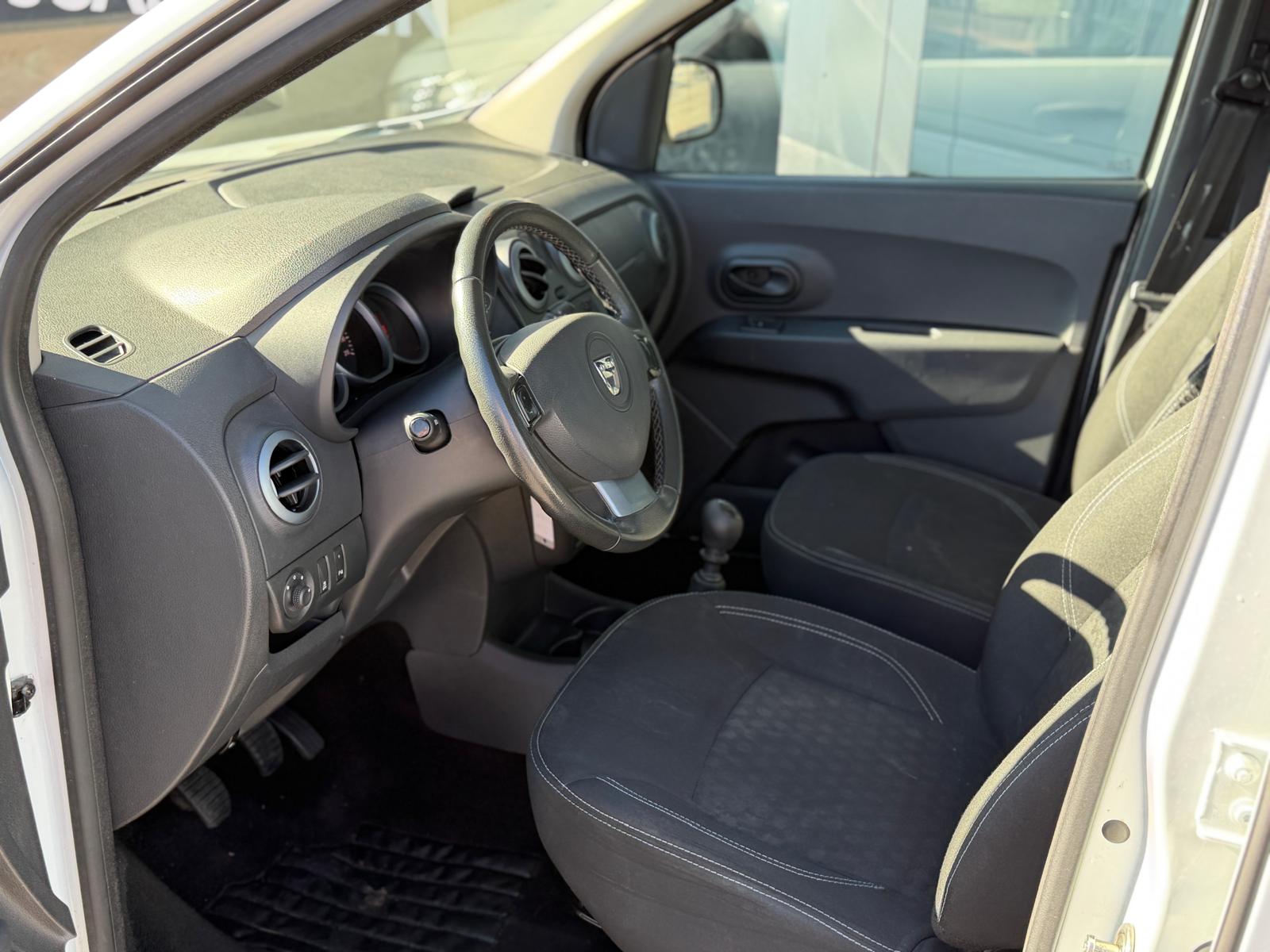 DACIA Lodgy 1.5dCi Stepway 7PL-image-7