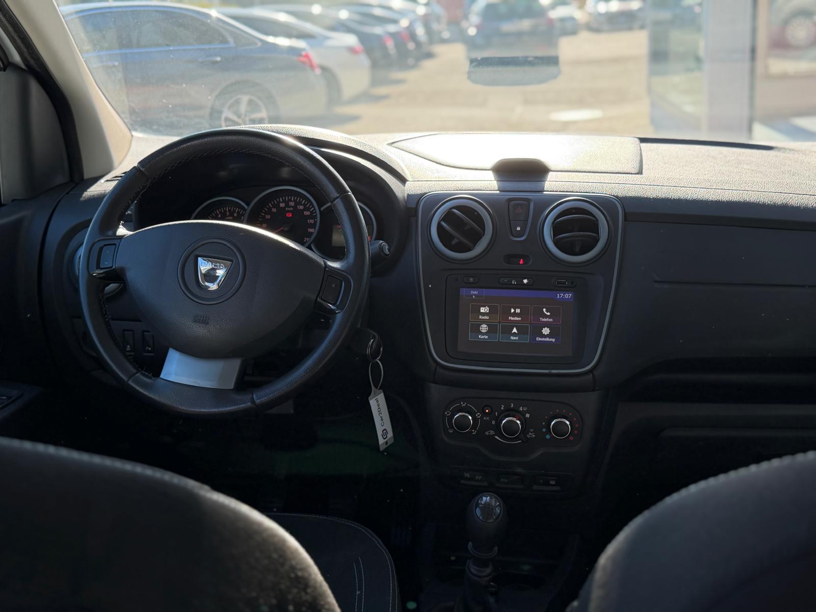DACIA Lodgy 1.5dCi Stepway 7PL-image-8