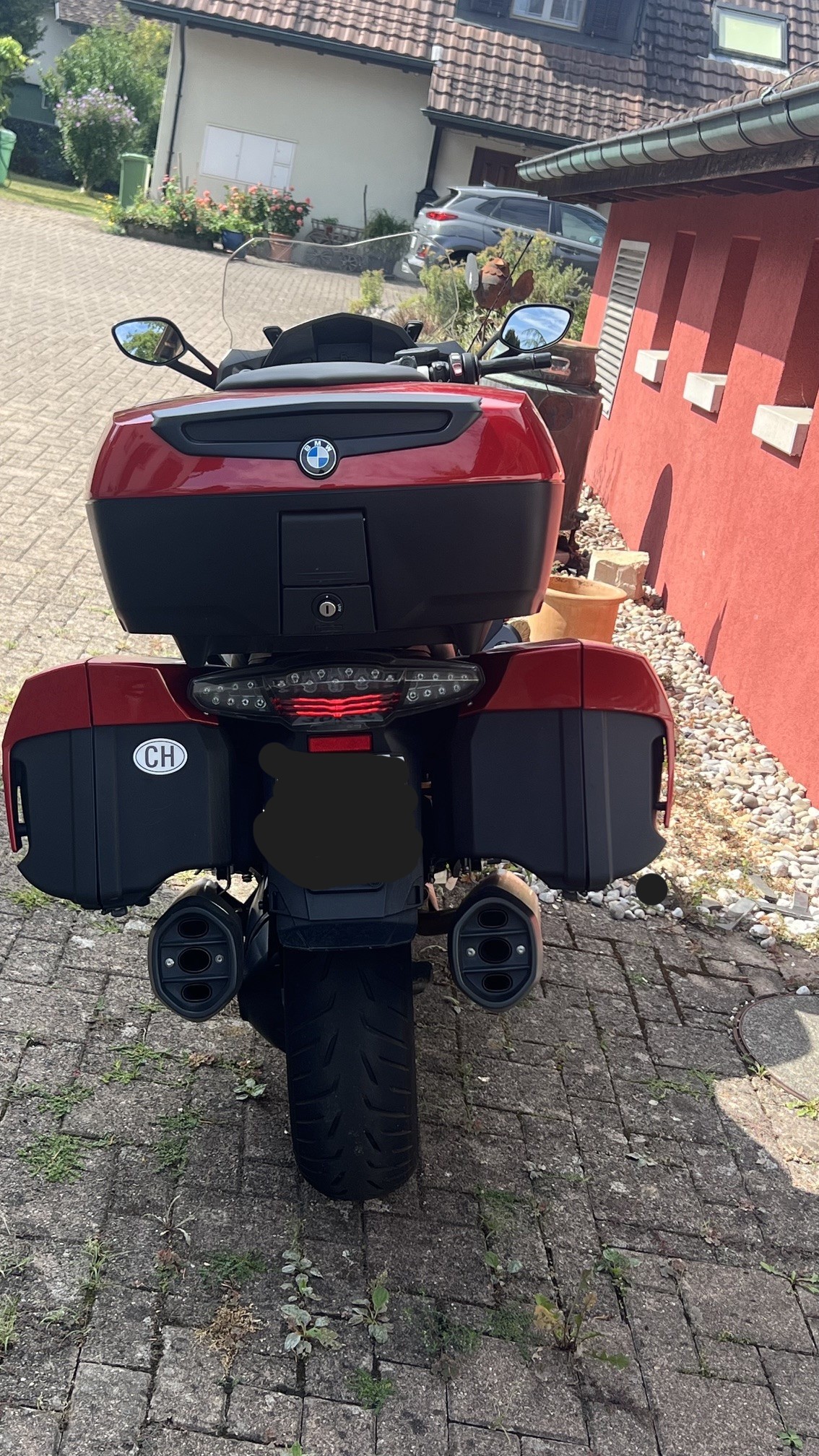 BMW K 1600 GT-image-2