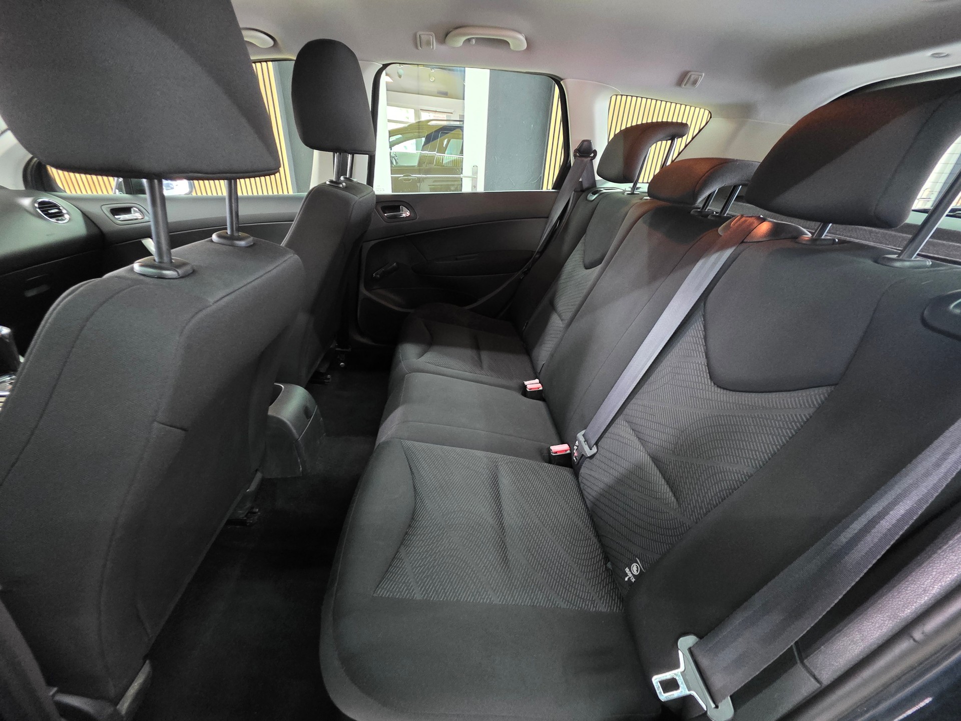 PEUGEOT 308 SW 1.6 HDI Access EGS6-image-14