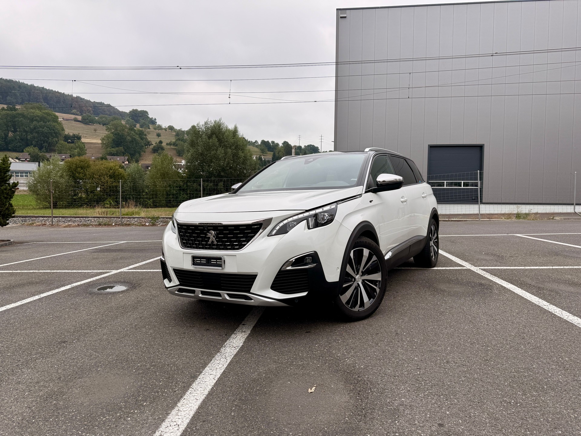 PEUGEOT 2.0 BlueHDi 180 GT