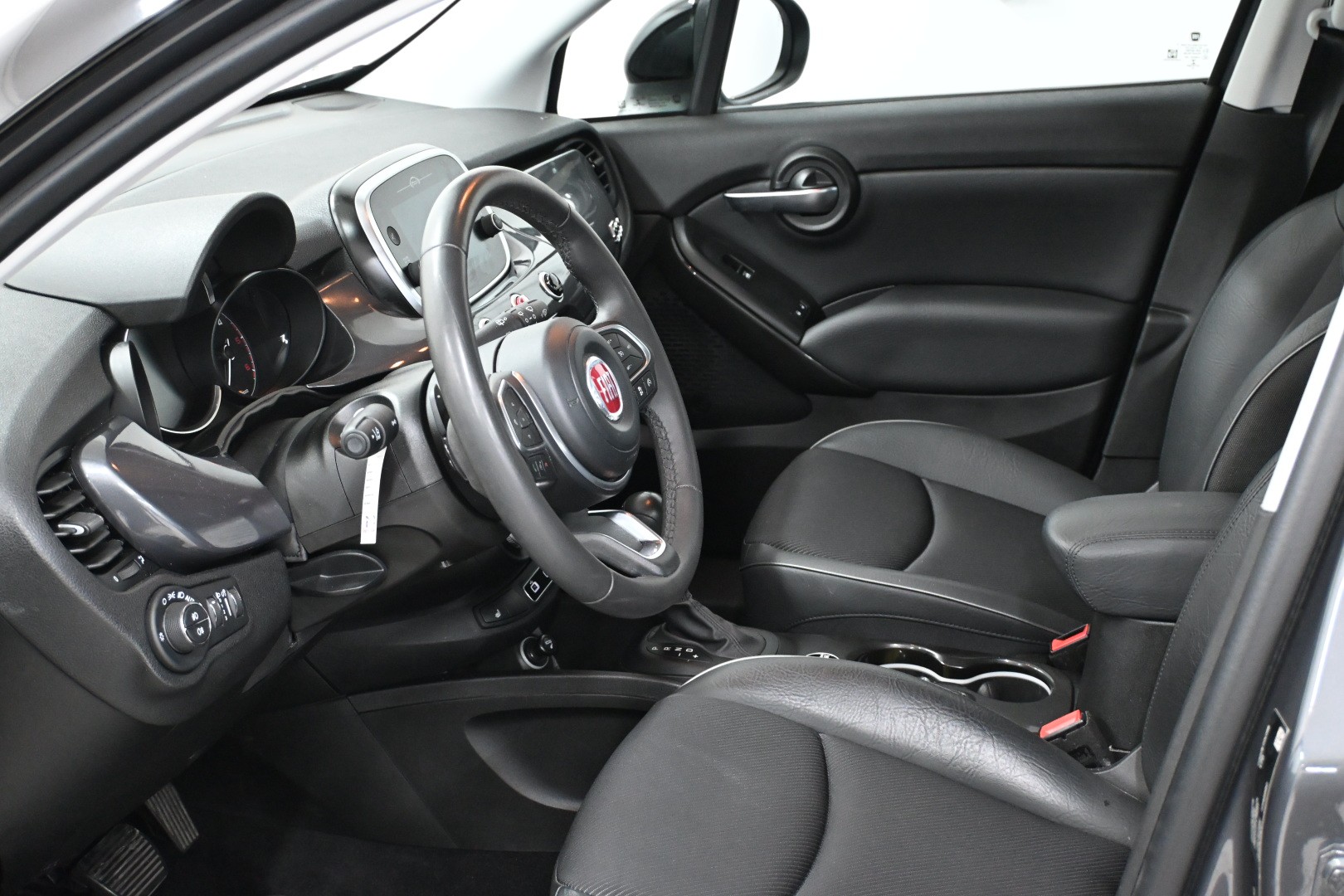 FIAT 500X 2.0MJ Cross 4x4 Automatic-image-5