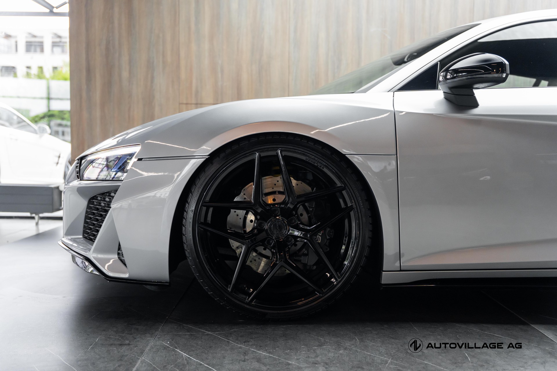 AUDI R8 Coupé RWD S-Tronic-image-31