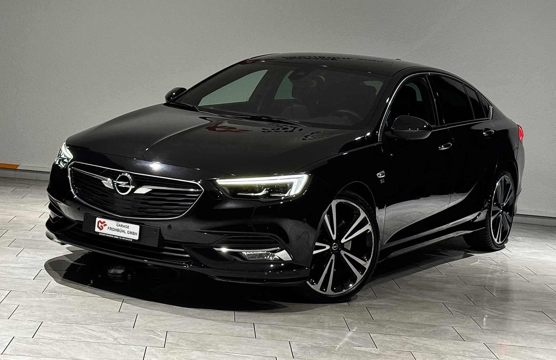OPEL Insignia 2.0 T Grand Sport Excellence 4WD Automat | 1.Hand | CH |-showroom-element-3