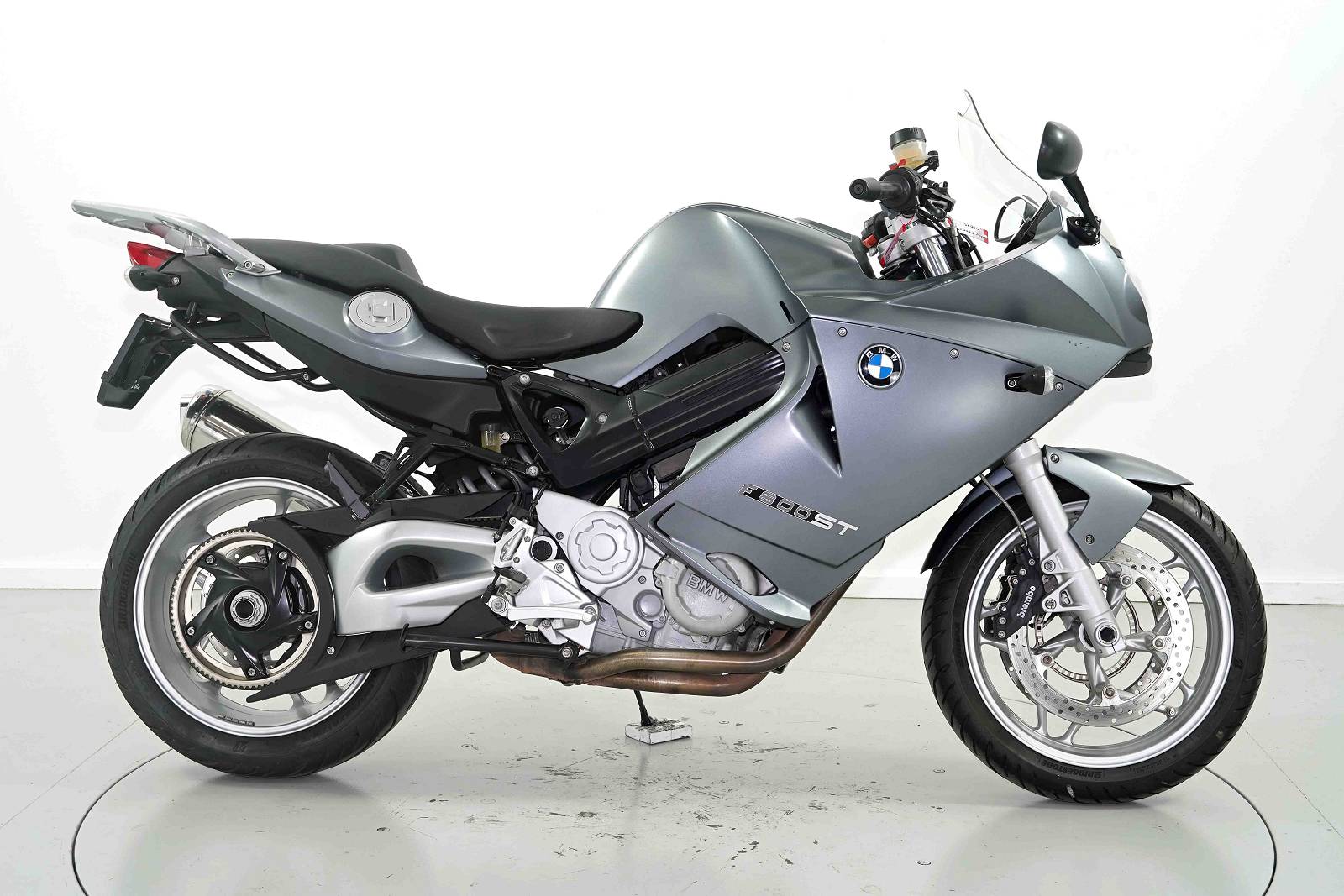 BMW F 800 ST-image-3