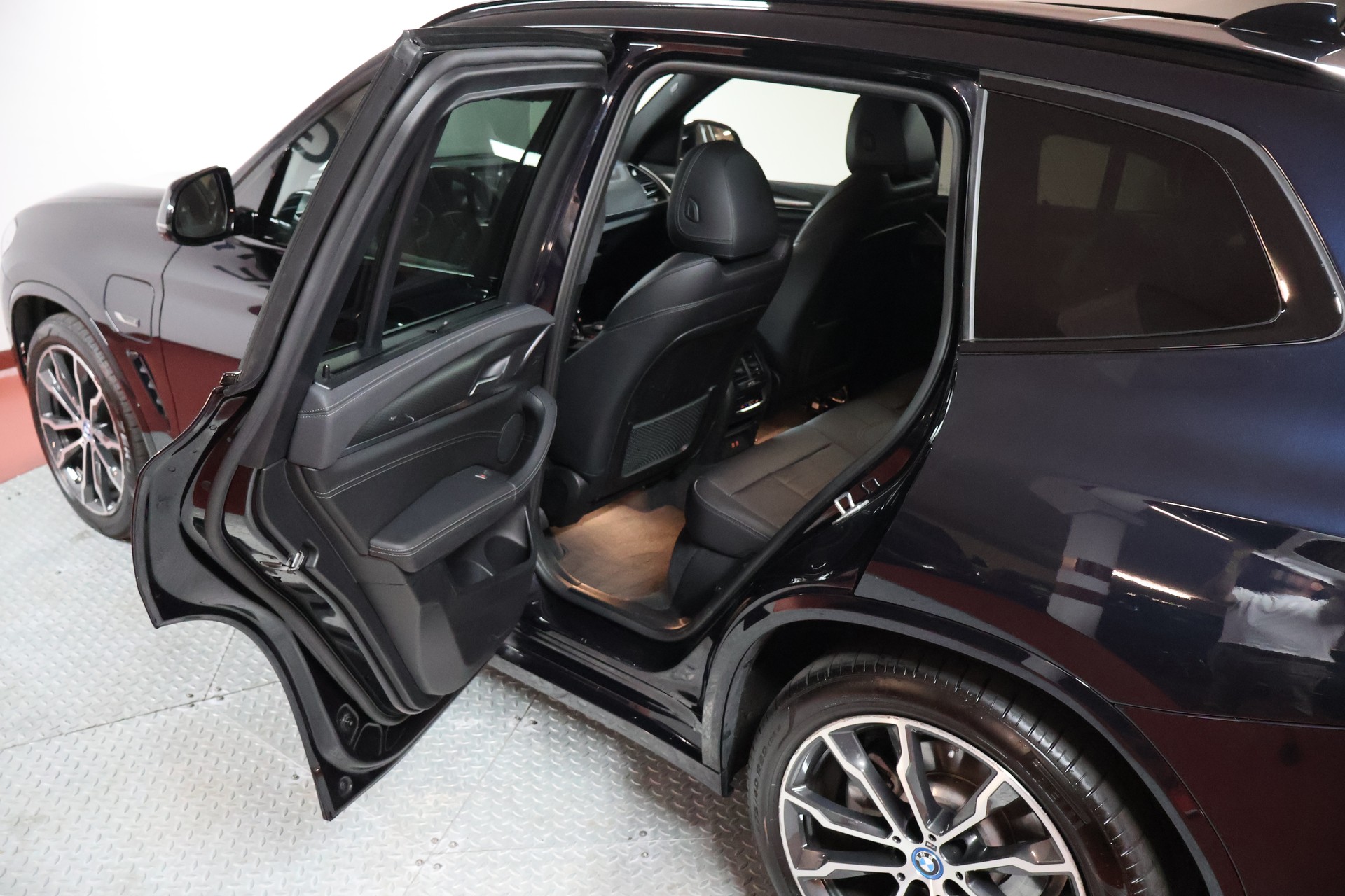 BMW X3 xDrive 30e M Sport-image-16