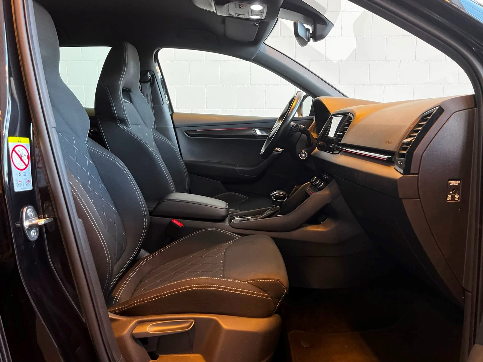 SKODA Karoq 2.0 TSI SportLine DSG 4x4-image-16