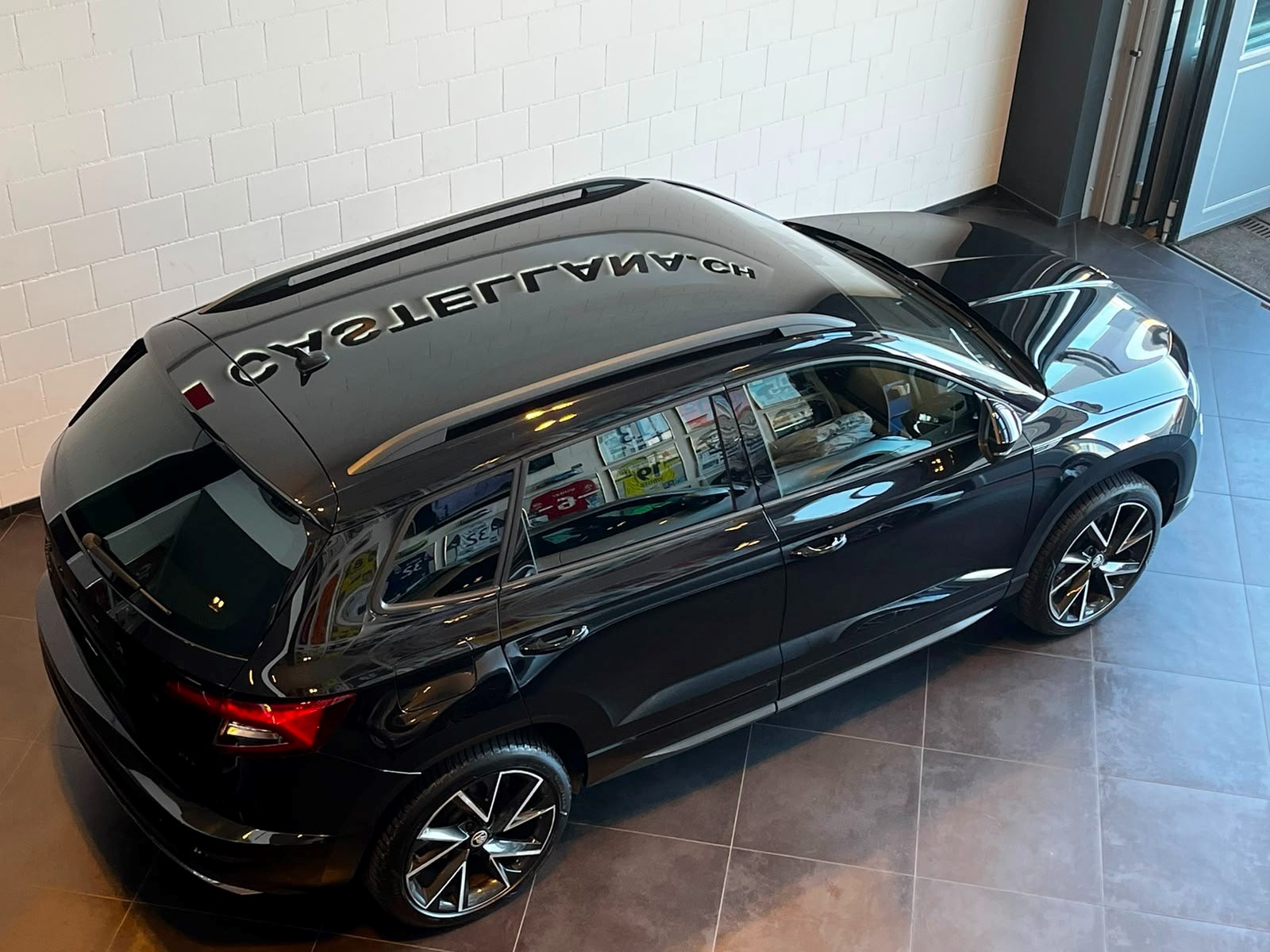 SKODA Karoq 2.0 TSI SportLine DSG 4x4-image-8