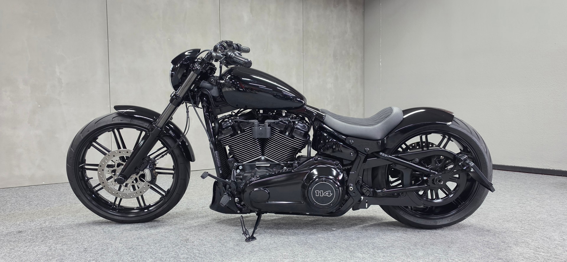 HARLEY-DAVIDSON FXBRS Breakout 114 ABS-image-6