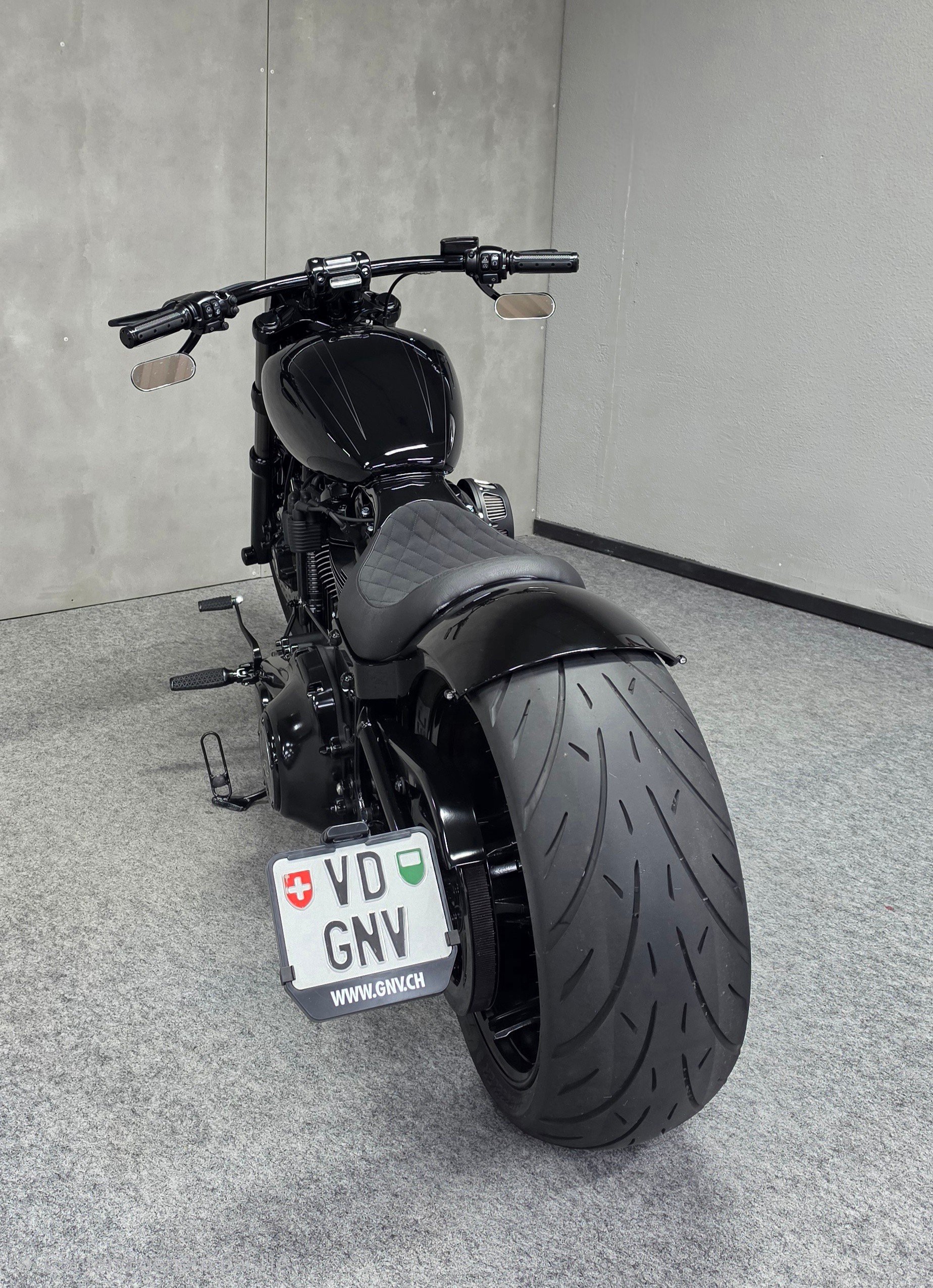 HARLEY-DAVIDSON FXBRS Breakout 114 ABS-image-5