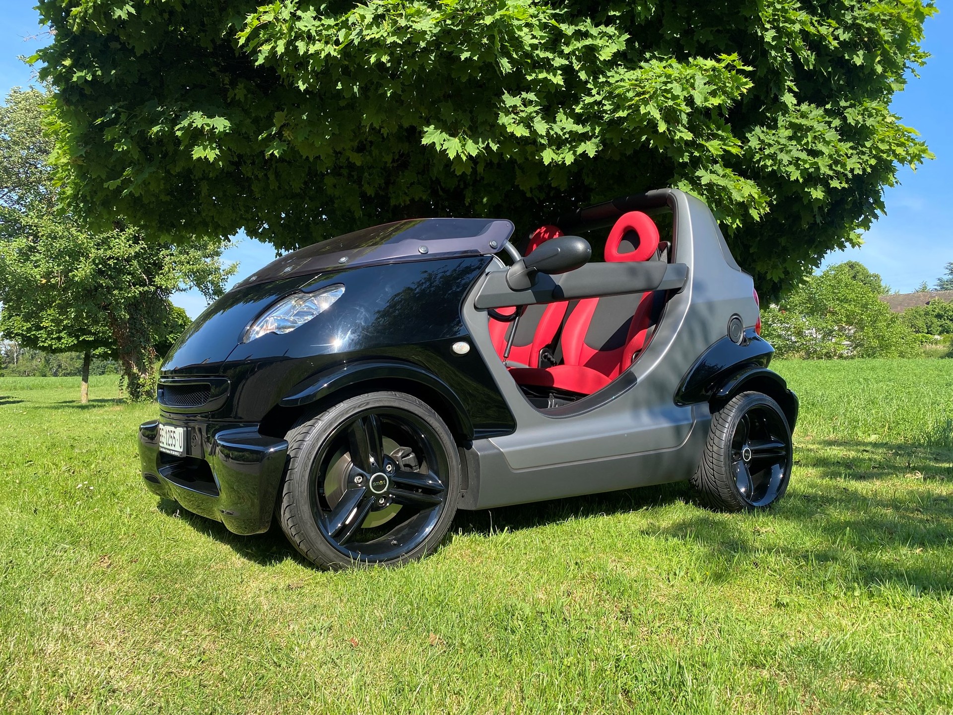 SMART "BRABUS" "CROSSBLADE" FRISCH AB MFK 23.6.2025 !! BRABUS UMBAU !! TOP GEPFLEGT !!! EINZIGARTIG !!-showroom-element-3