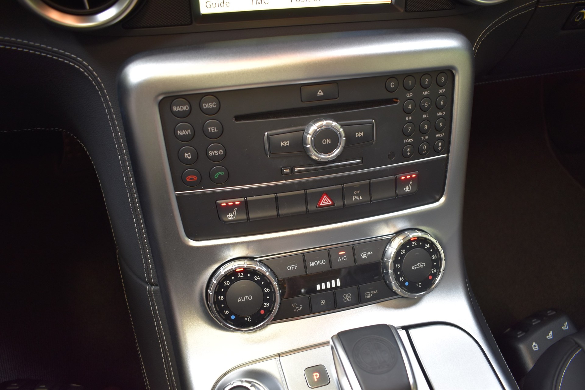 MERCEDES-BENZ SLS 63 AMG Speedshift-image-23