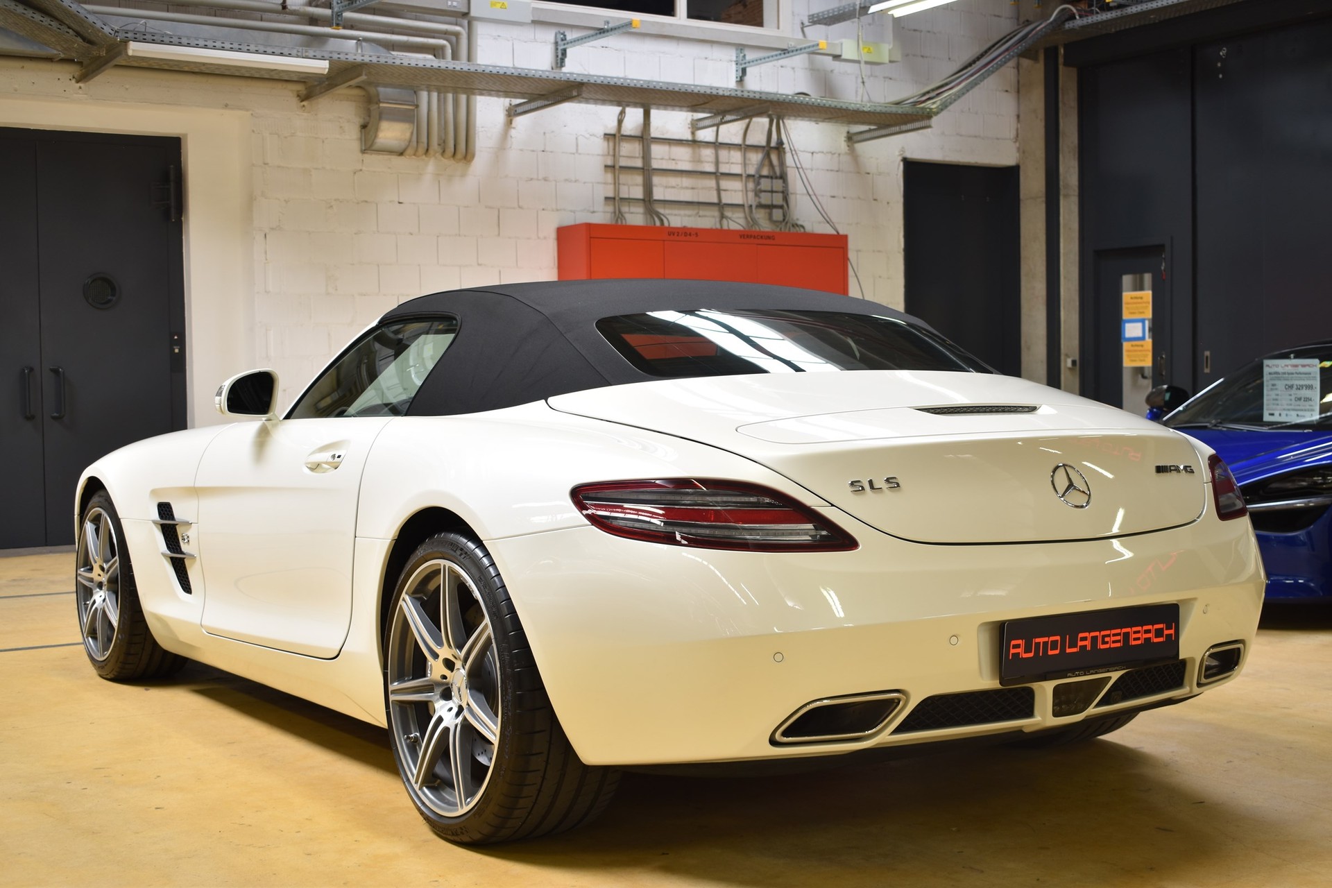 MERCEDES-BENZ SLS 63 AMG Speedshift-image-5