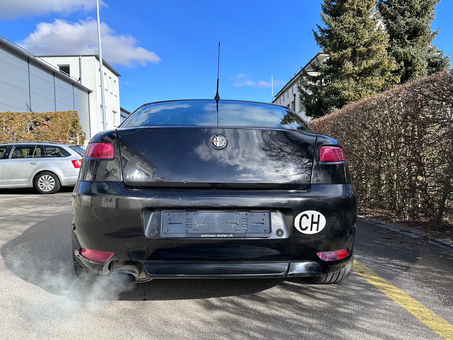 ALFA ROMEO GT 2.0 JTS Distinctive-image-5