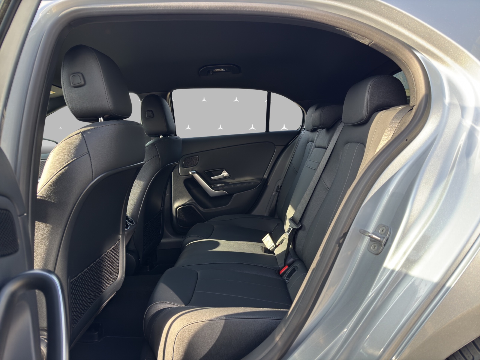 MERCEDES-BENZ A 200 Night Star 7G-DCT-image-8