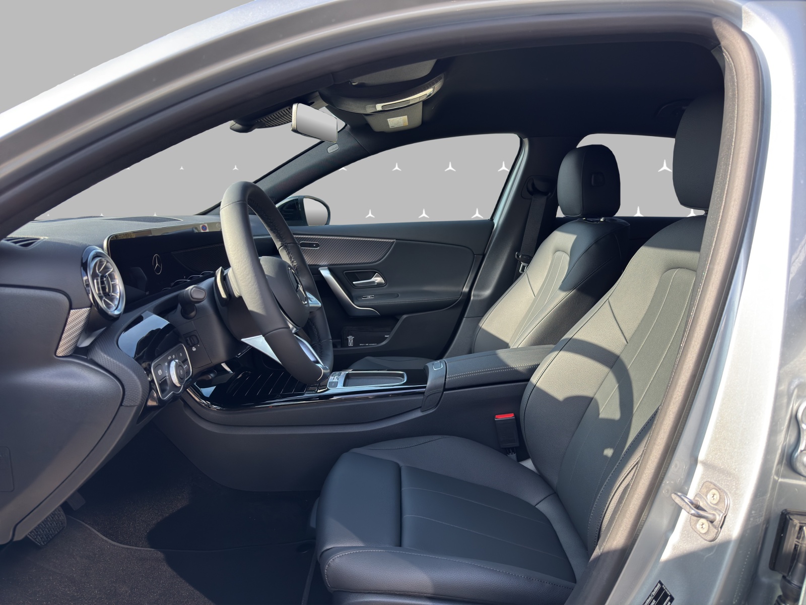 MERCEDES-BENZ A 200 Night Star 7G-DCT-image-7