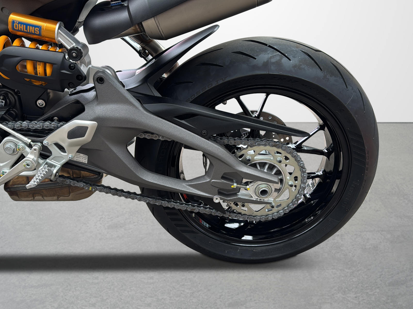 DUCATI Streetfighter V2 S-image-8