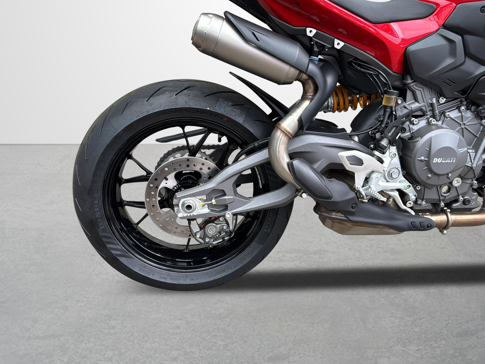 DUCATI Streetfighter V2 S-image-3