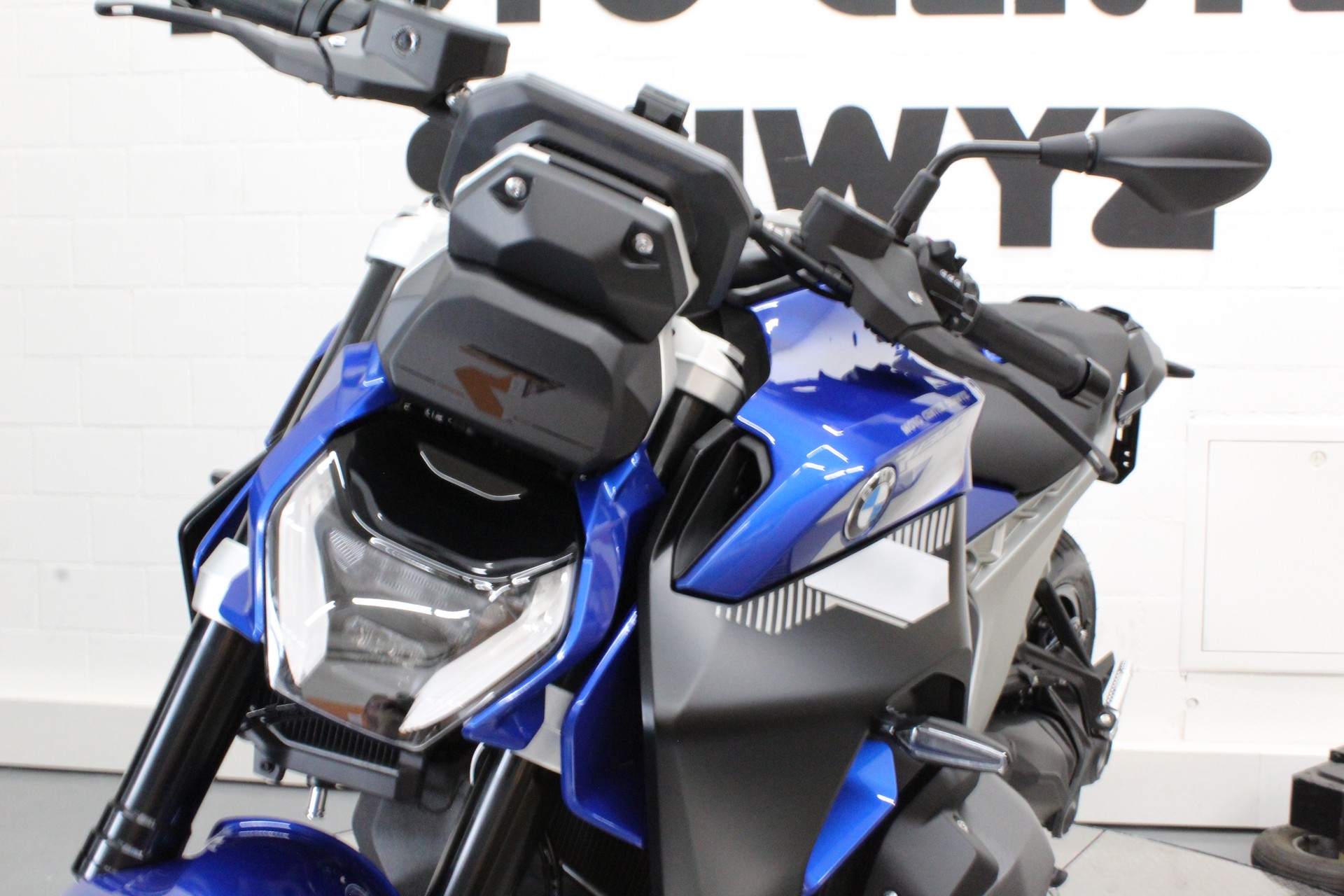 BMW R 1300 R-image-5