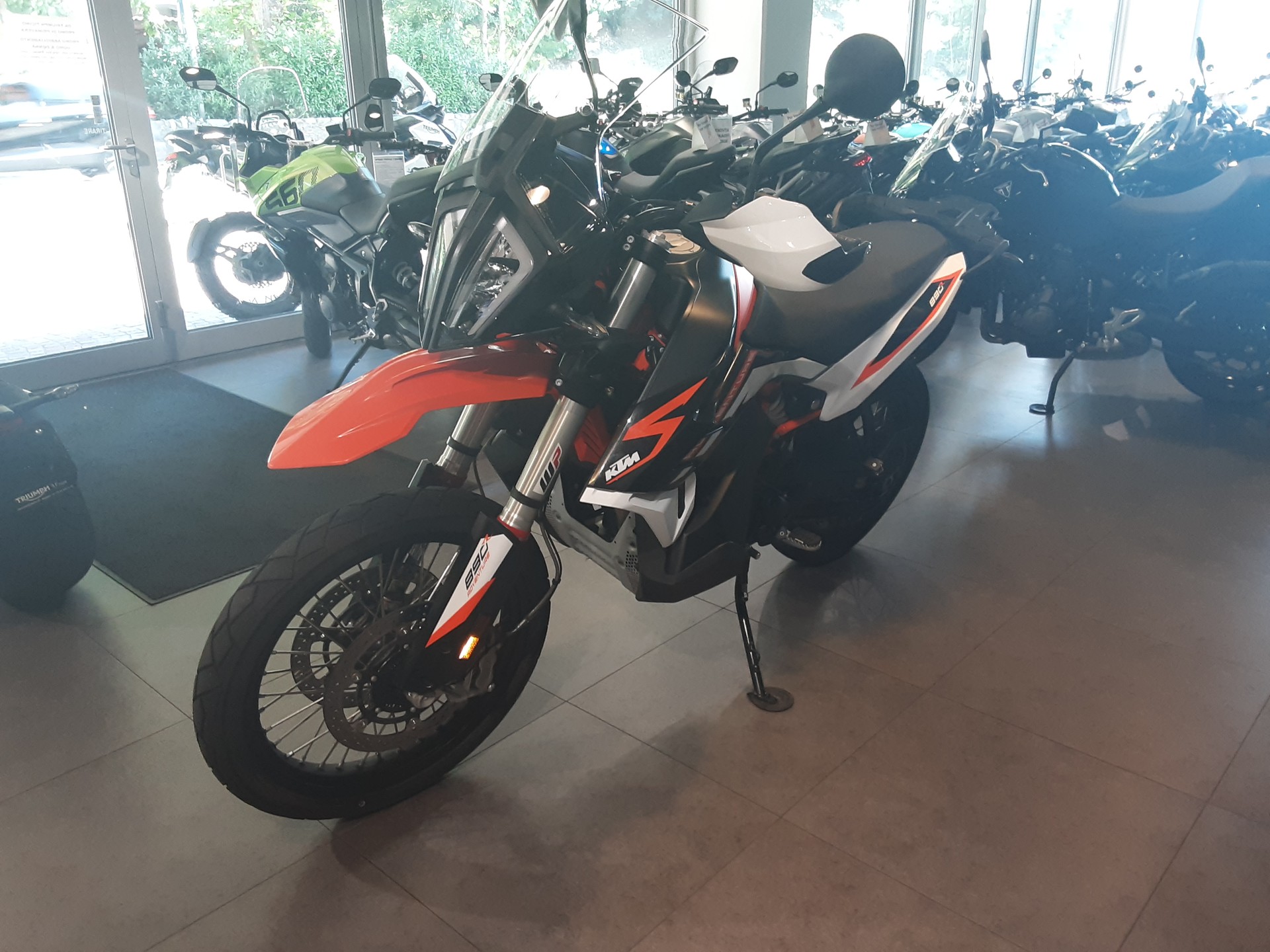 KTM 890 Adventure R-image-3