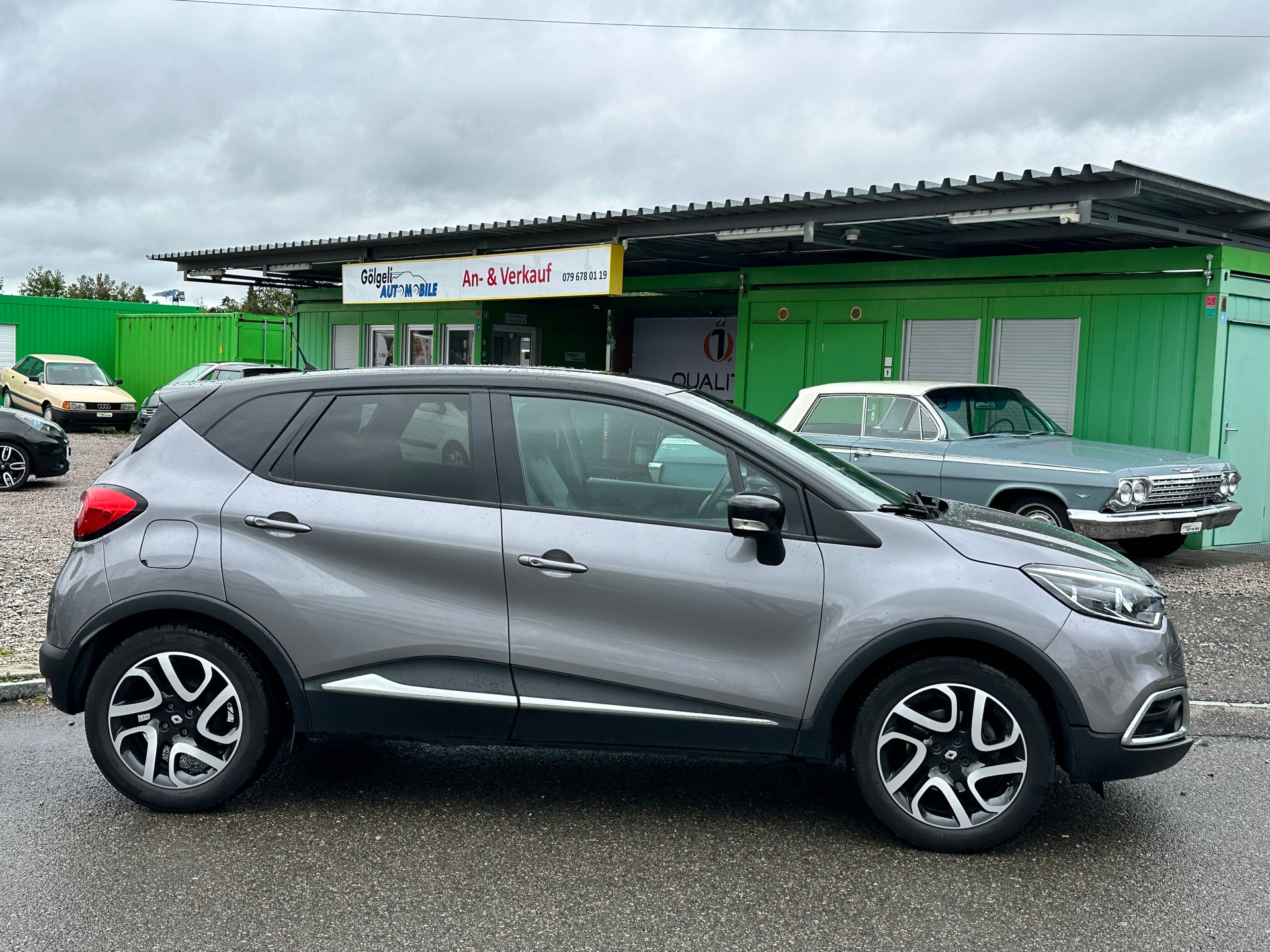 RENAULT Captur 1.2 T 16V Privilège EDC-image-3