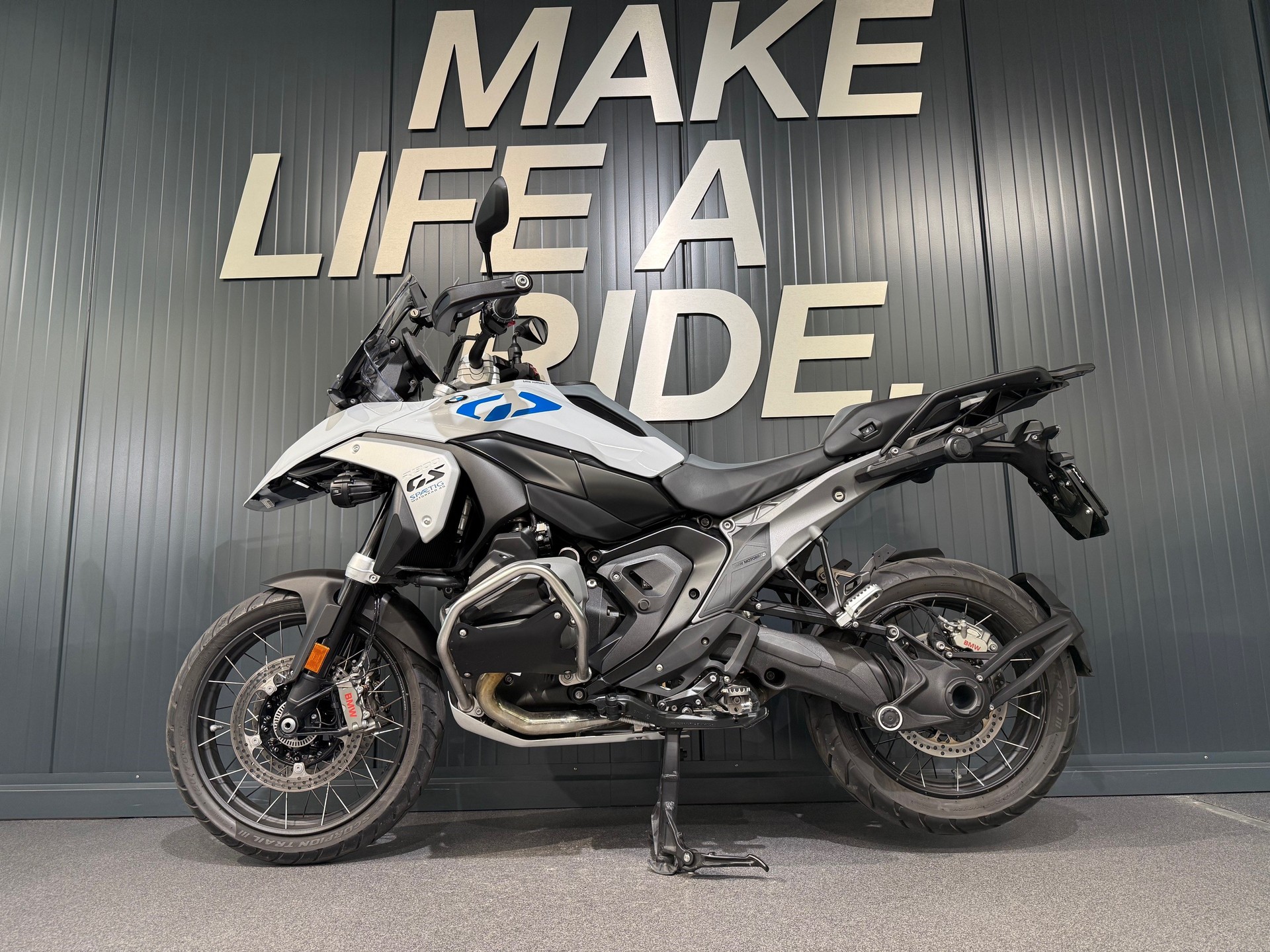 BMW R 1300 GS ASA-image-2