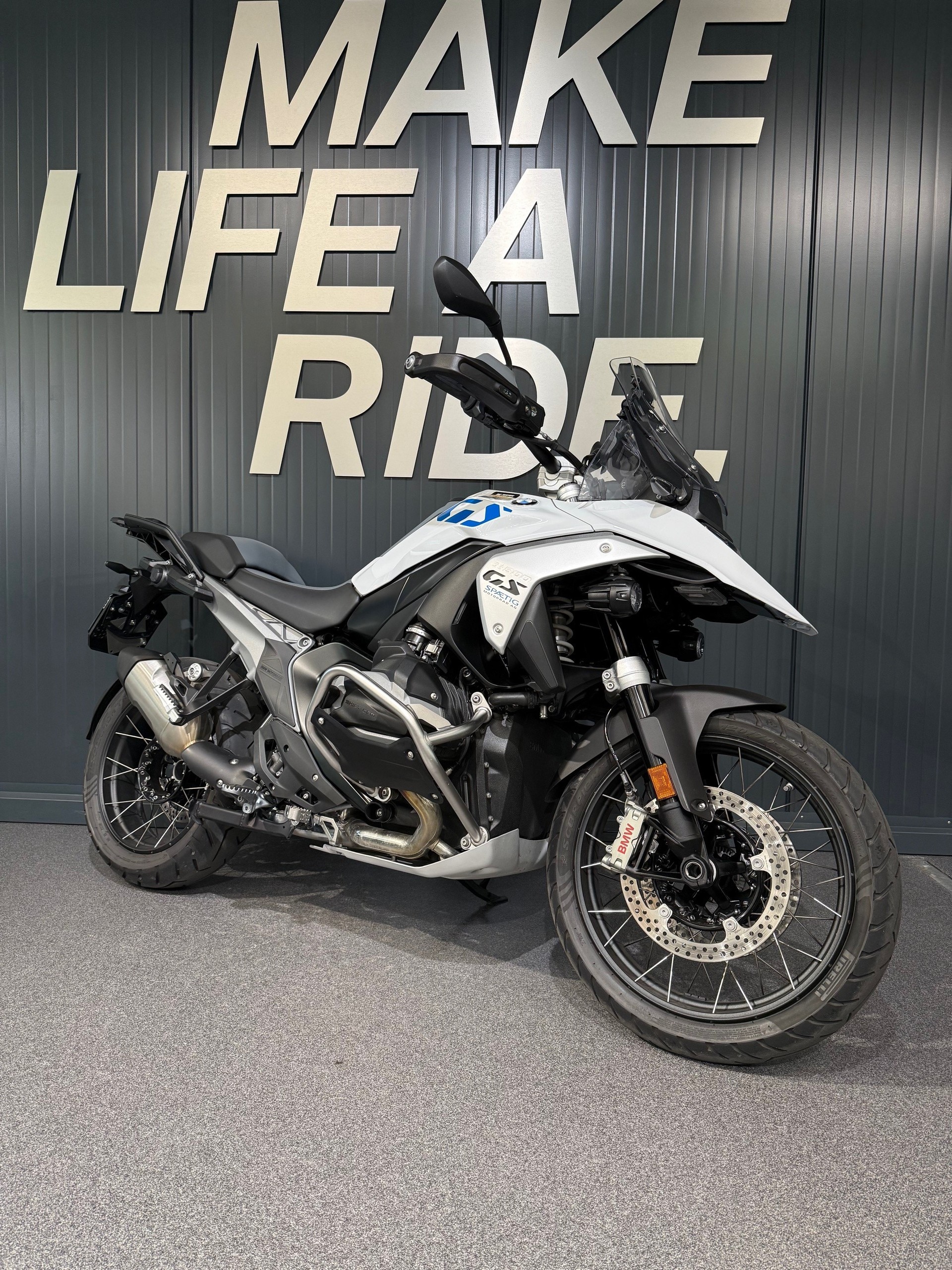 BMW R 1300 GS ASA-image-1