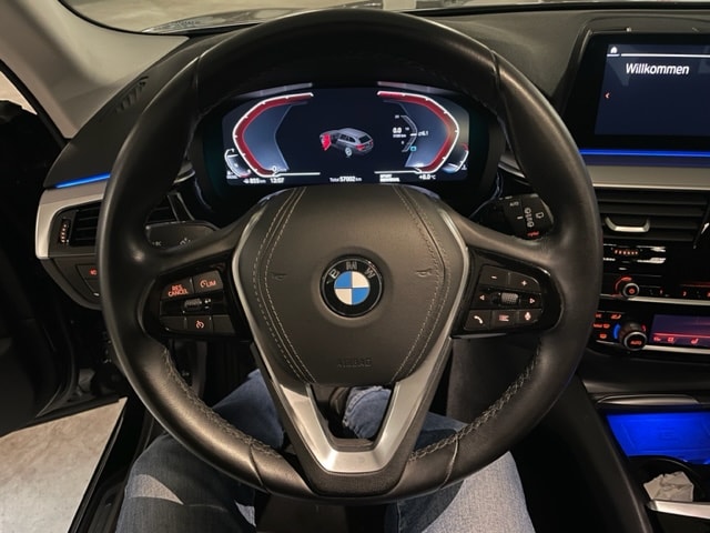 BMW 520d xDrive Touring Fleet Edition Steptronic-image-5